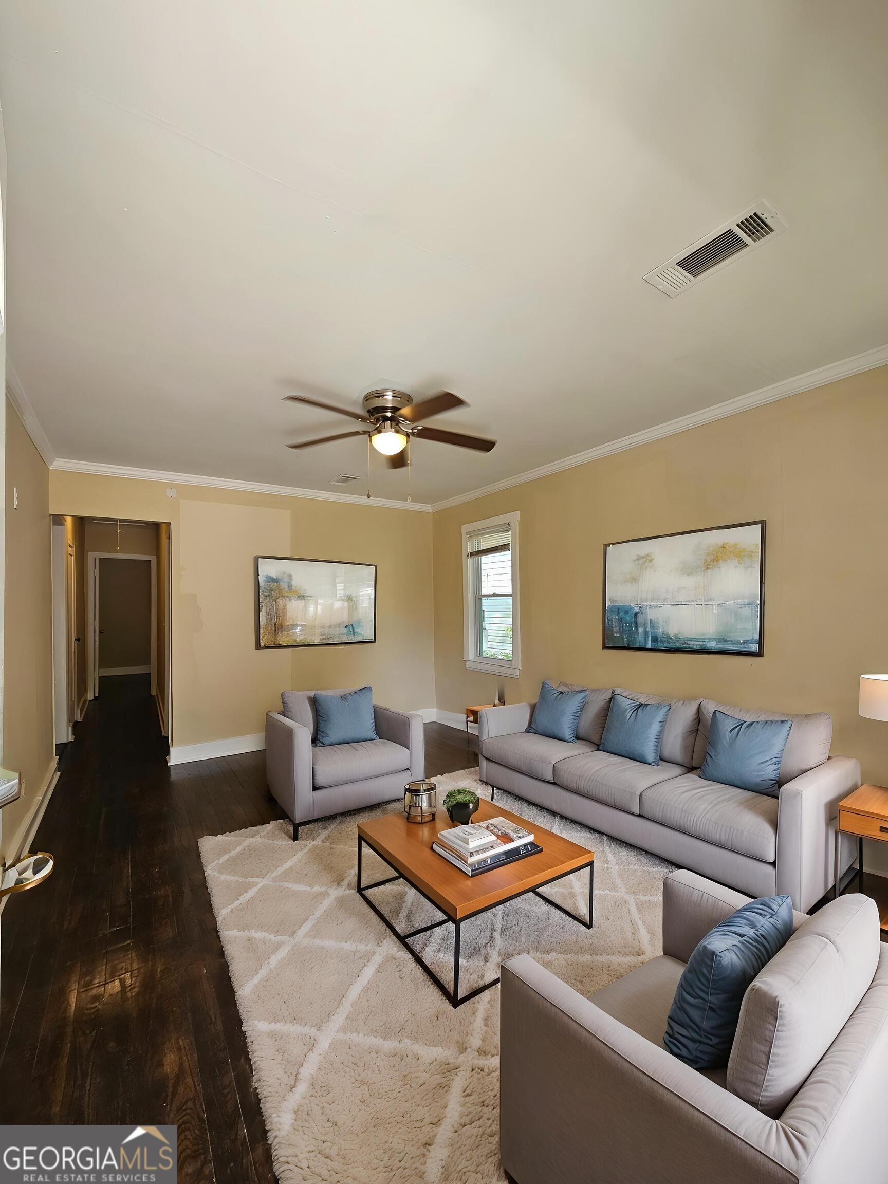 22 W 59th Street Property Photo 11