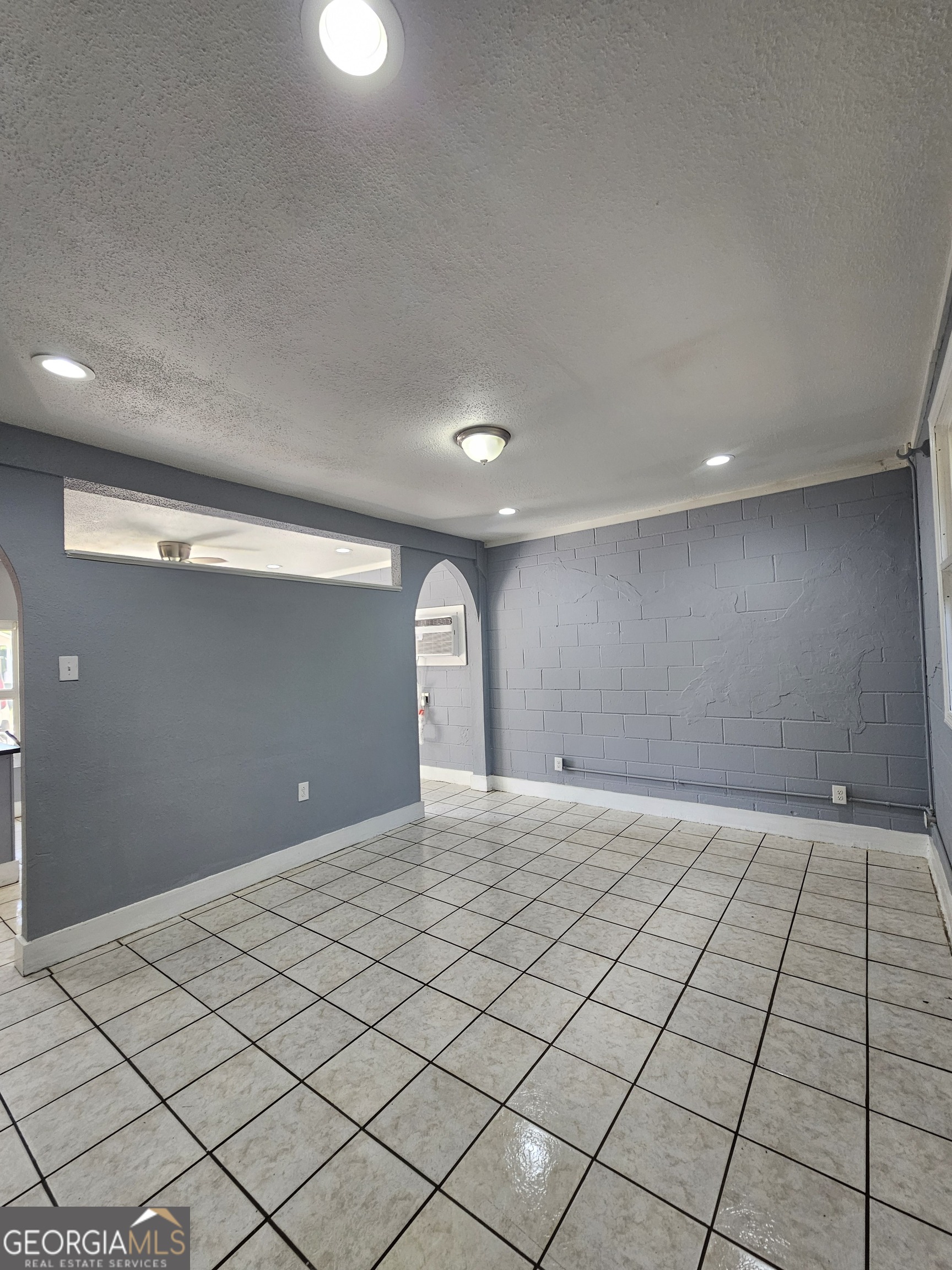 22 W 59th Street Property Photo 50