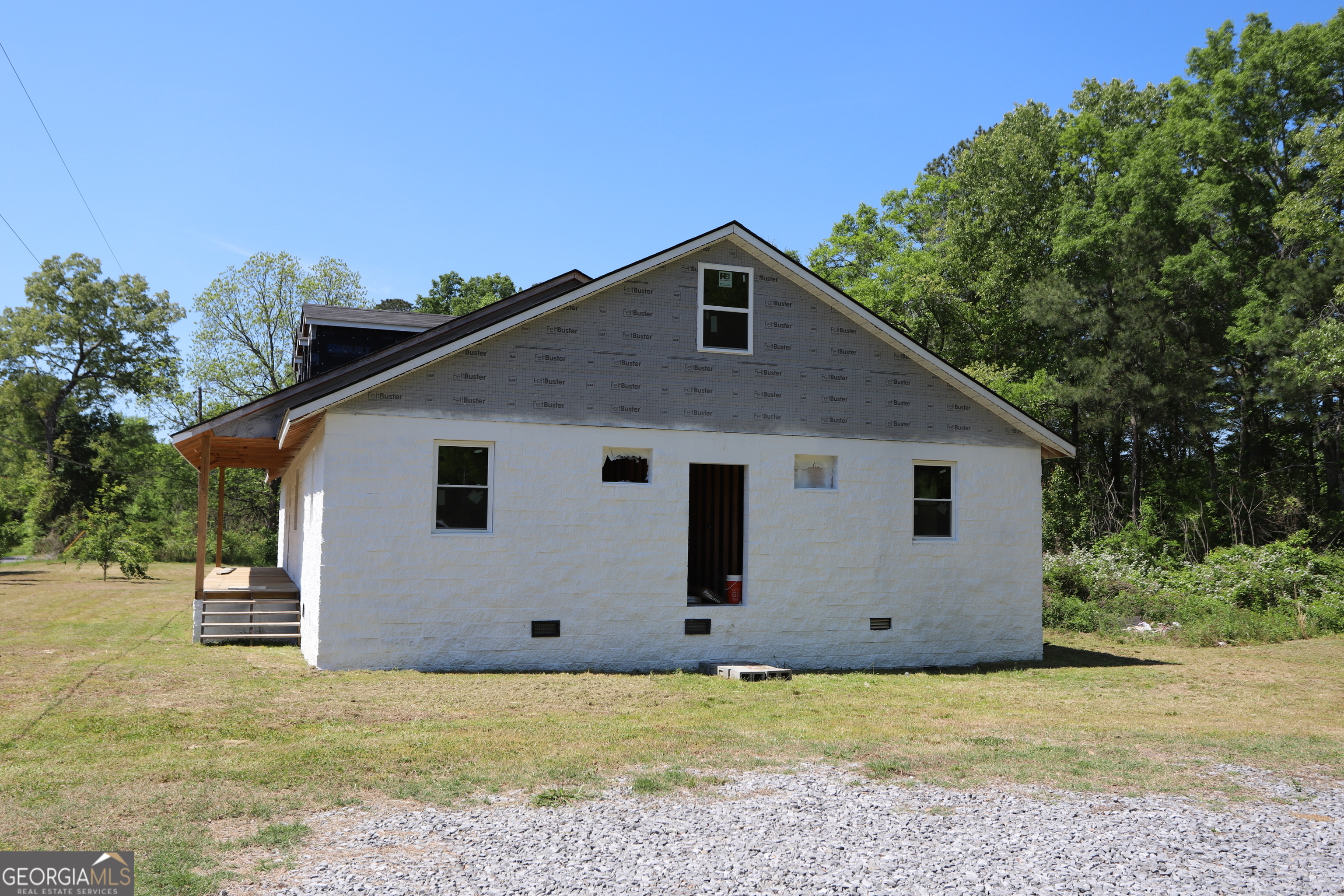 271 Cemetery Road Property Photo 2