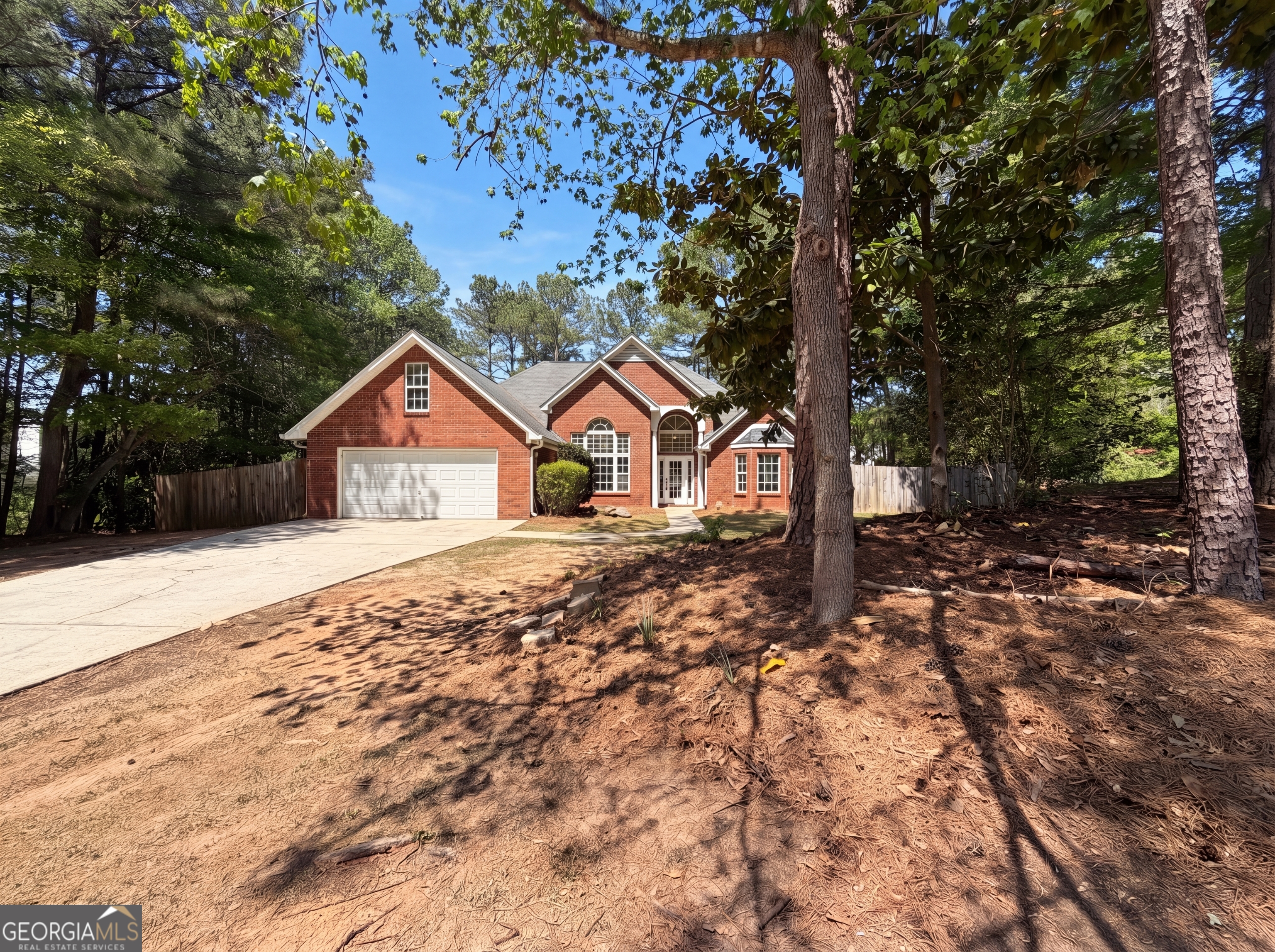 335 Hunters Glen Property Photo 23