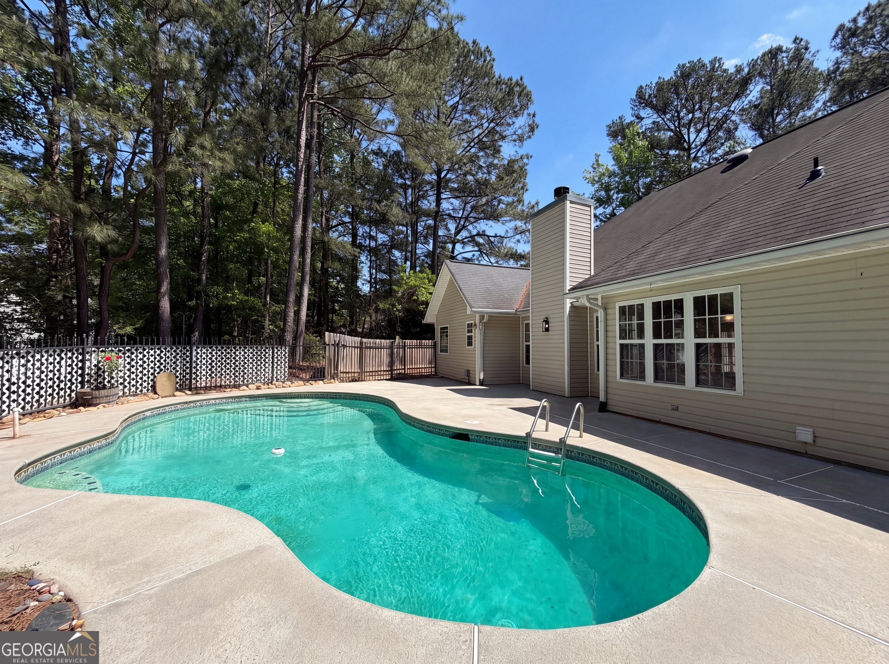 335 Hunters Glen Property Photo 25