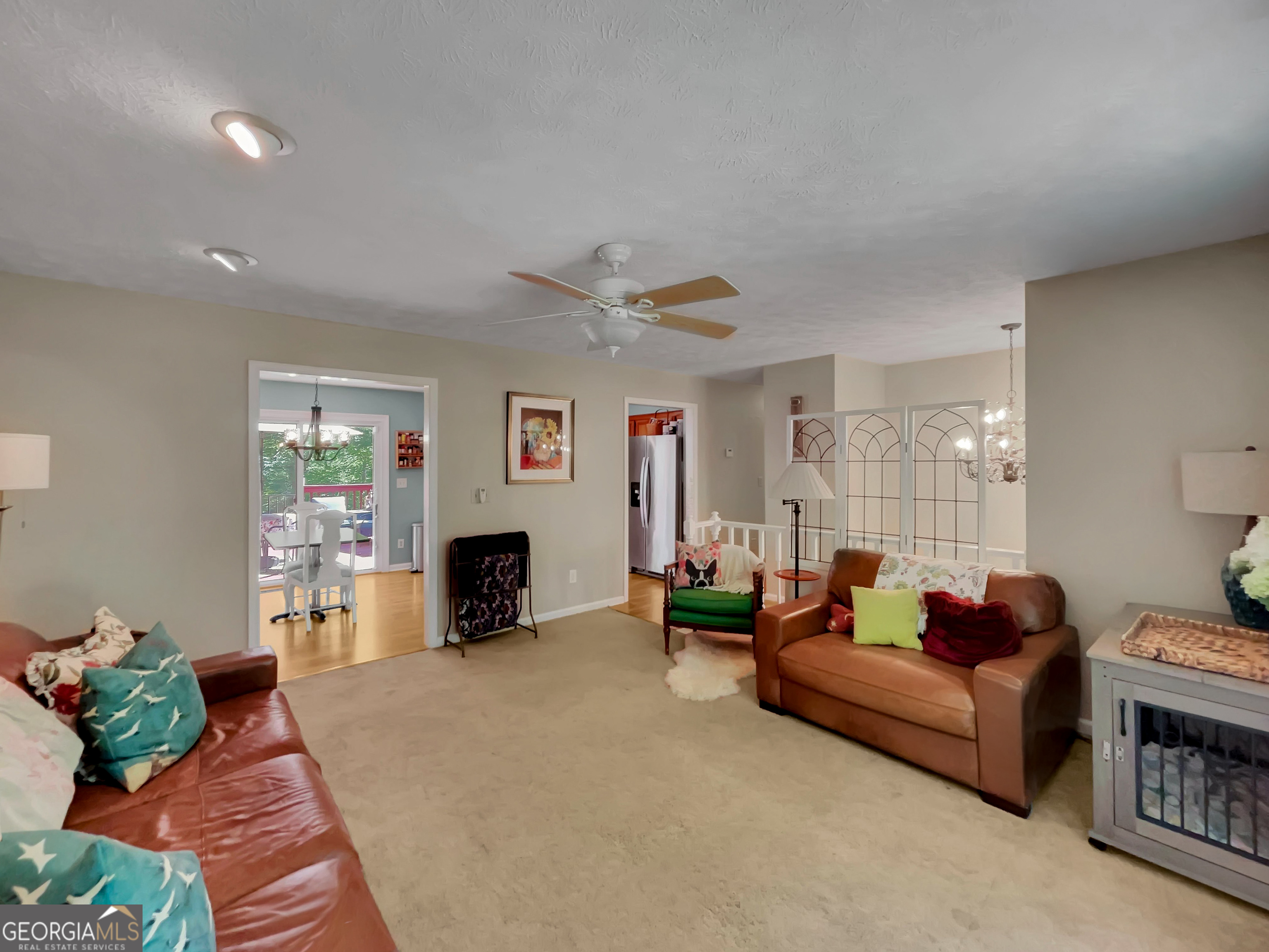 298 Hudson River Drive Property Photo 12