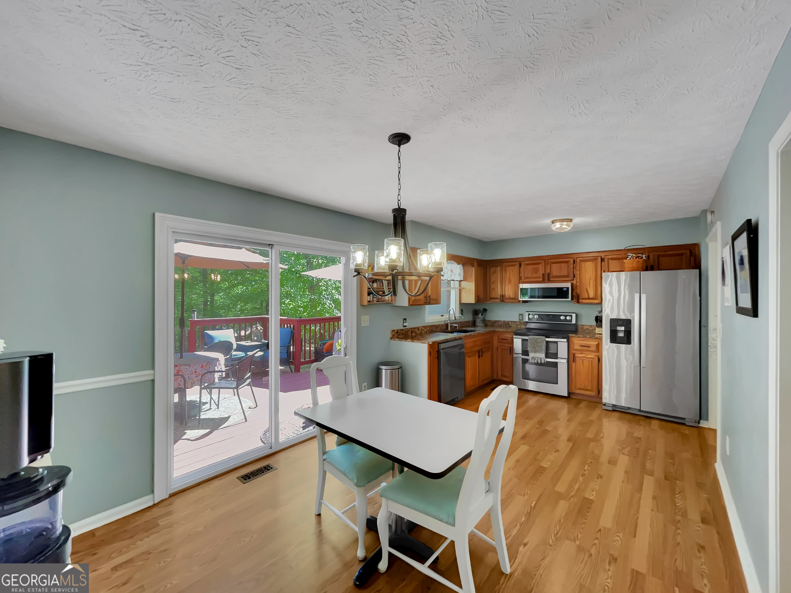 298 Hudson River Drive Property Photo 13