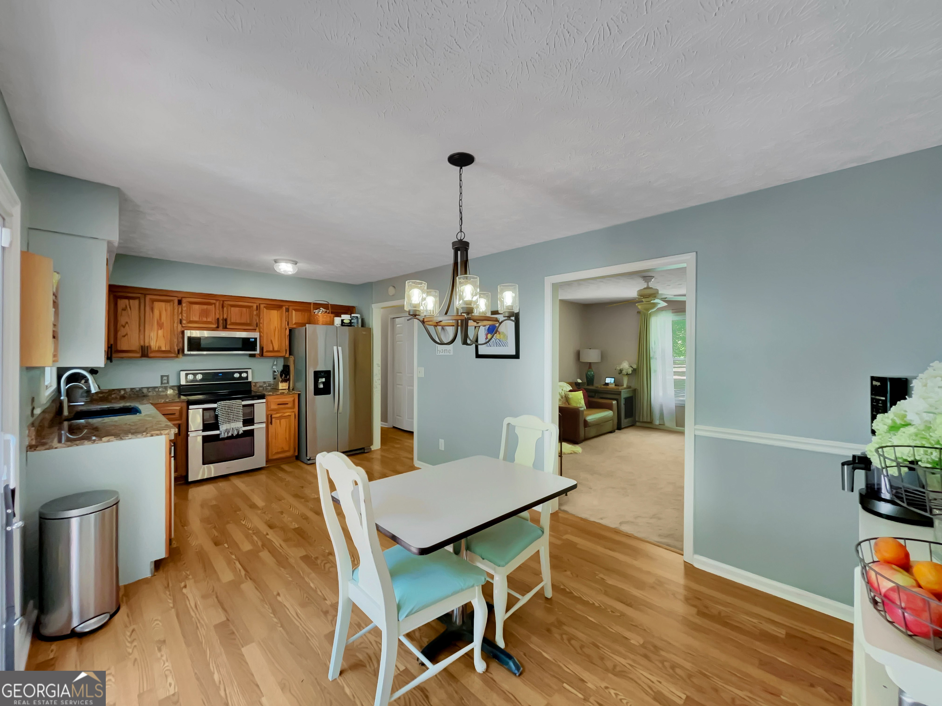 298 Hudson River Drive Property Photo 17
