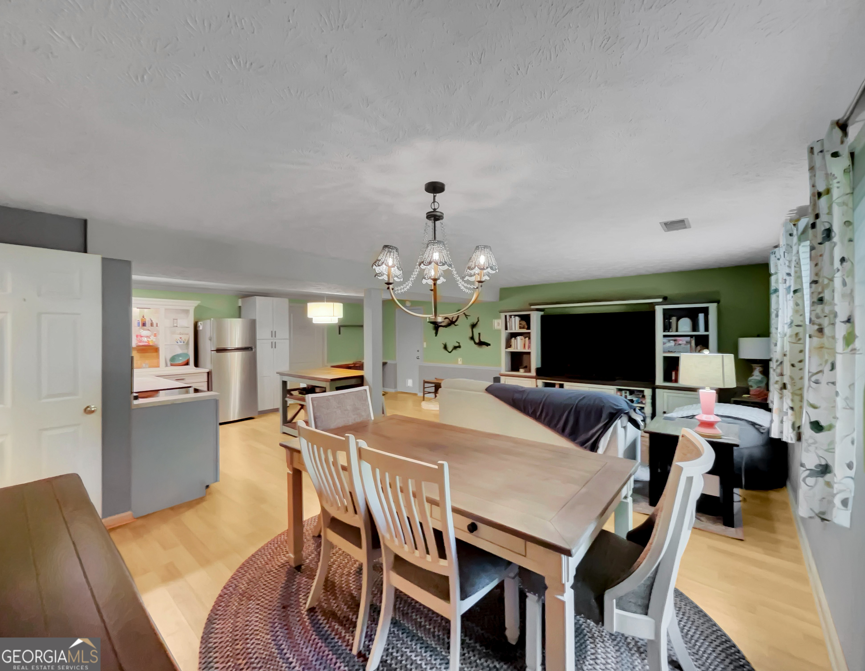 298 Hudson River Drive Property Photo 30