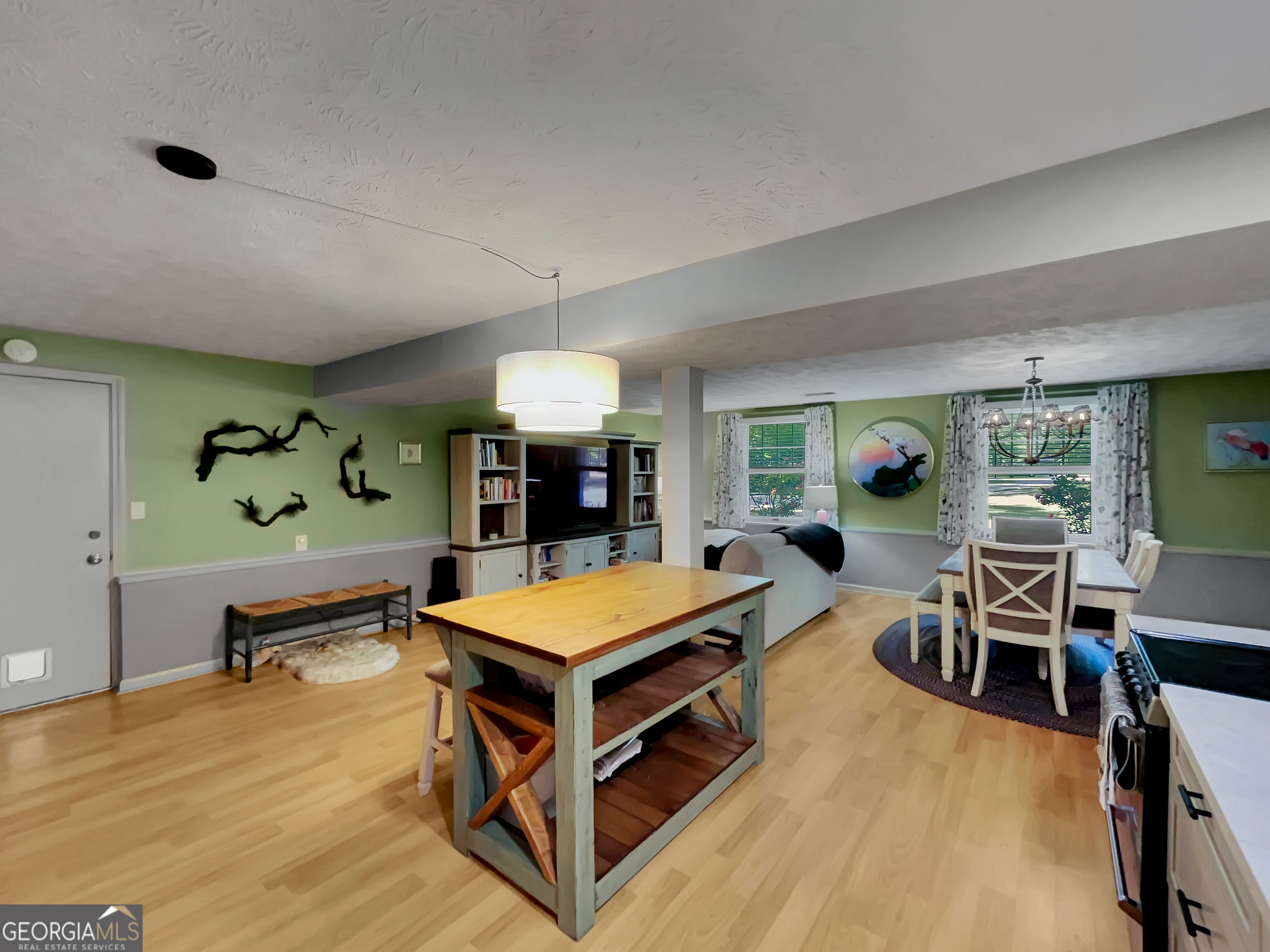 298 Hudson River Drive Property Photo 34