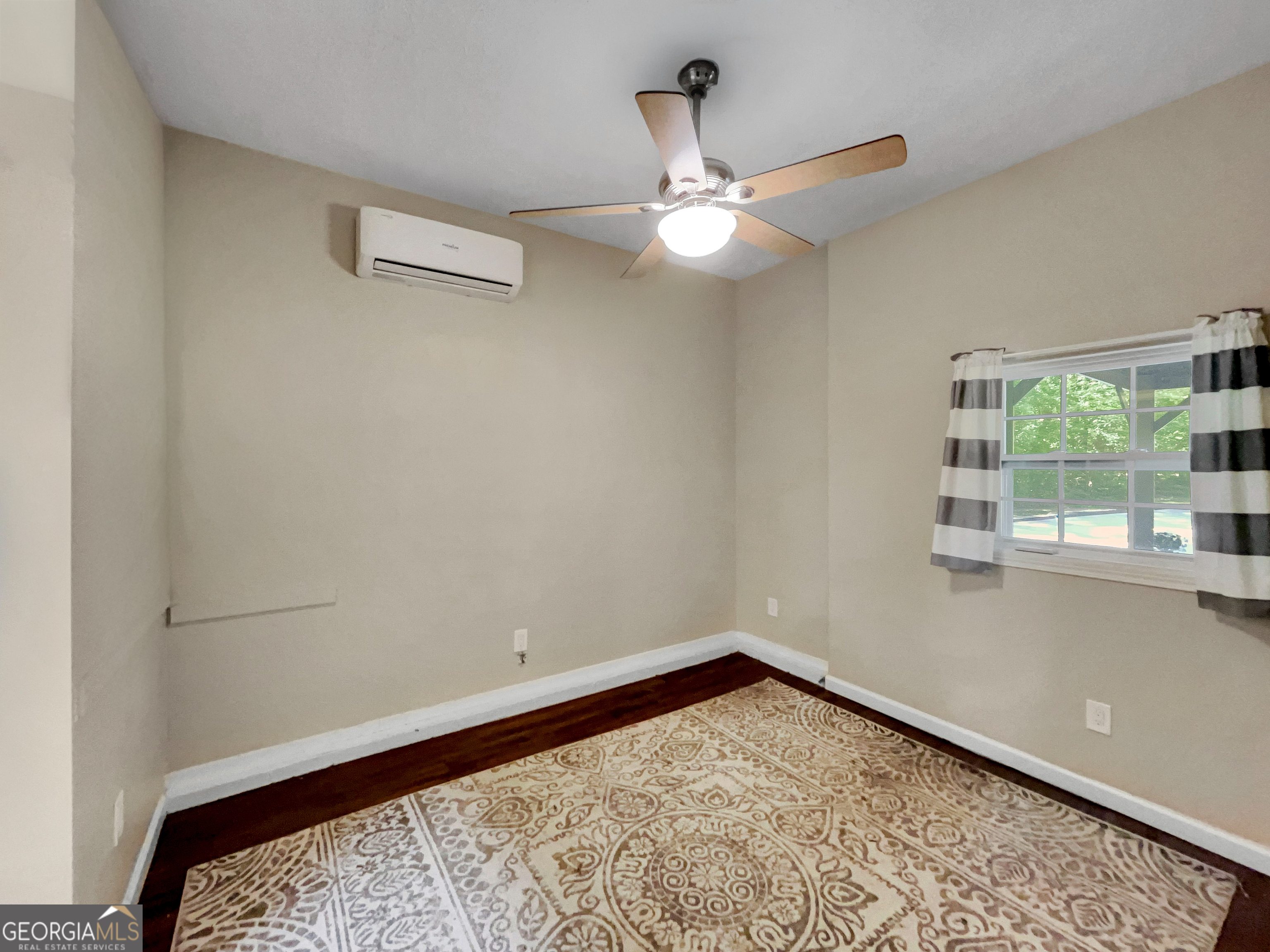 298 Hudson River Drive Property Photo 38