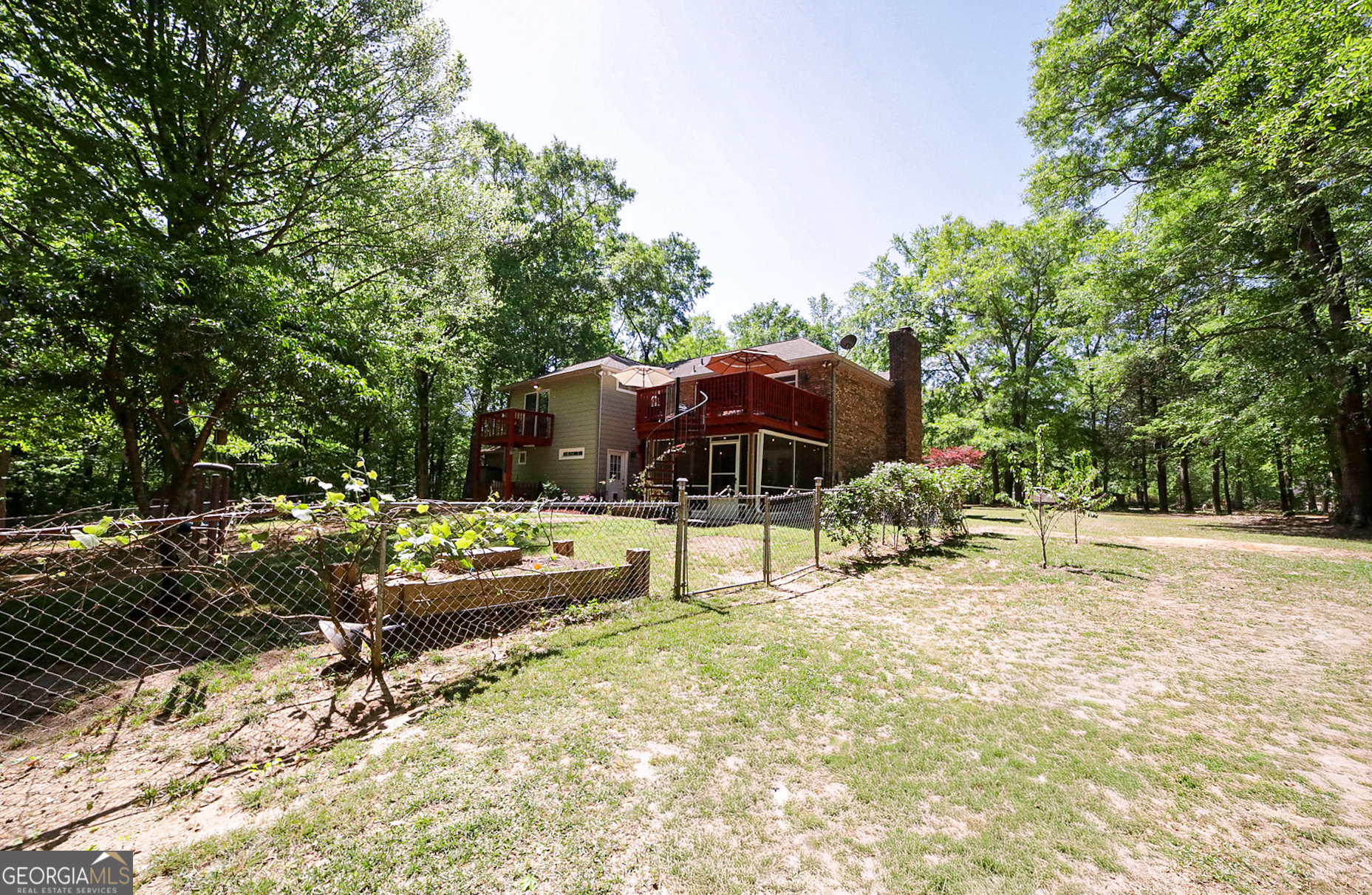 298 Hudson River Drive Property Photo 57