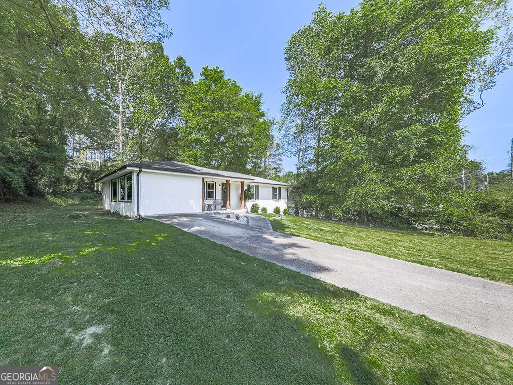 5950 John Street Property Photo 21