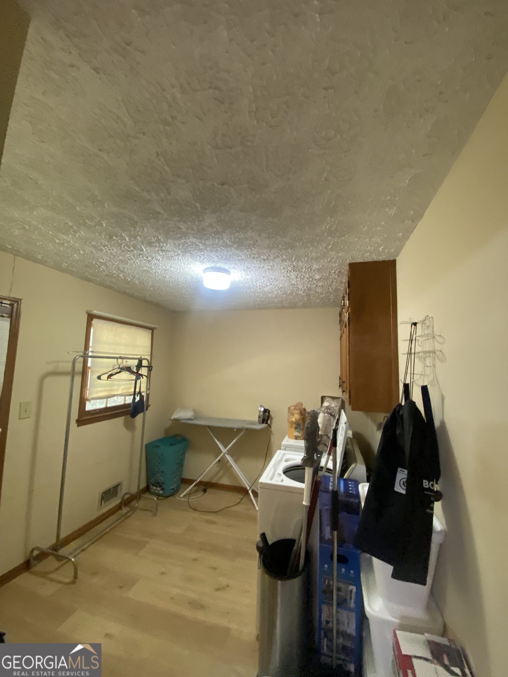 563 Highway 279 Property Photo 8