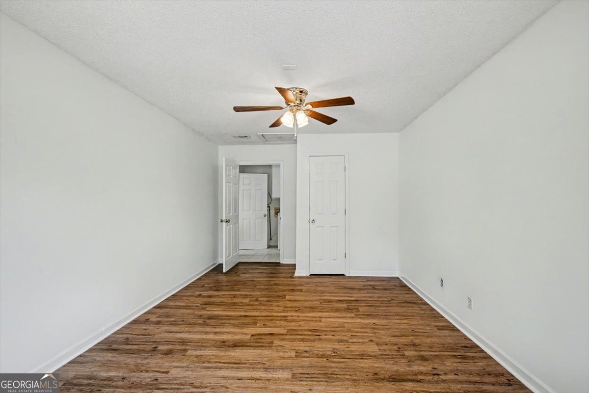 762 Robin Hood Drive Property Photo 14