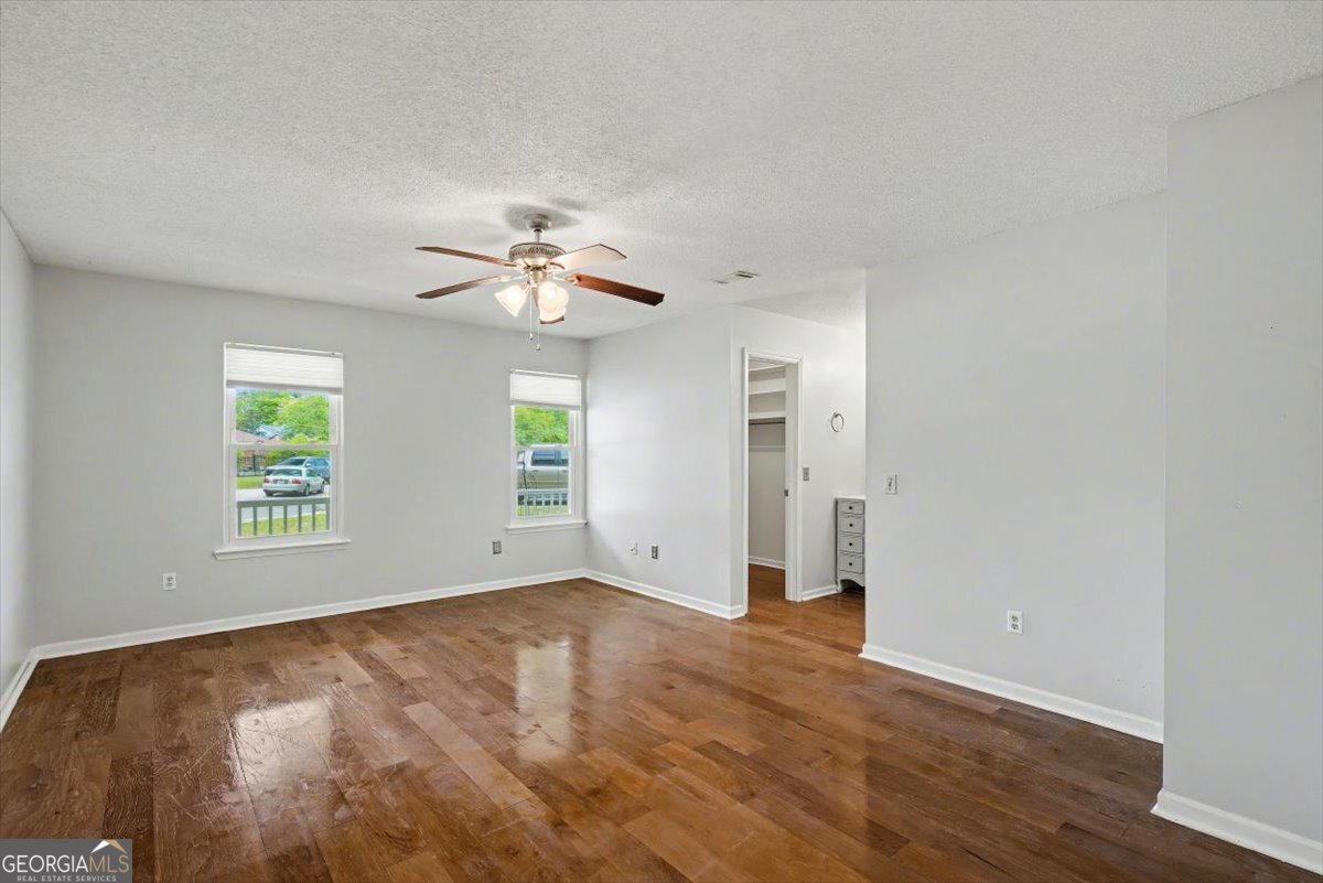 762 Robin Hood Drive Property Photo 15