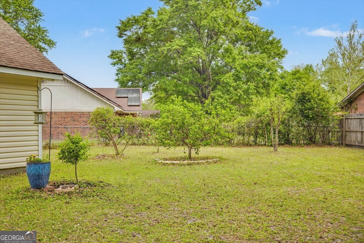762 Robin Hood Drive Property Photo 28