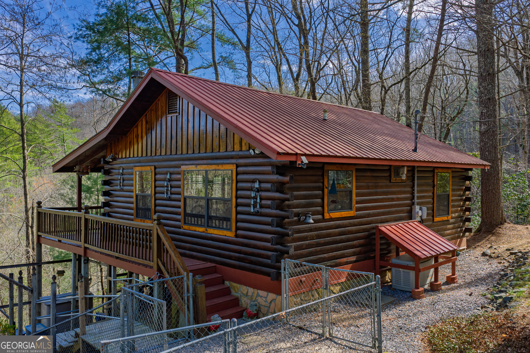 216 Pig Trail Property Photo 1