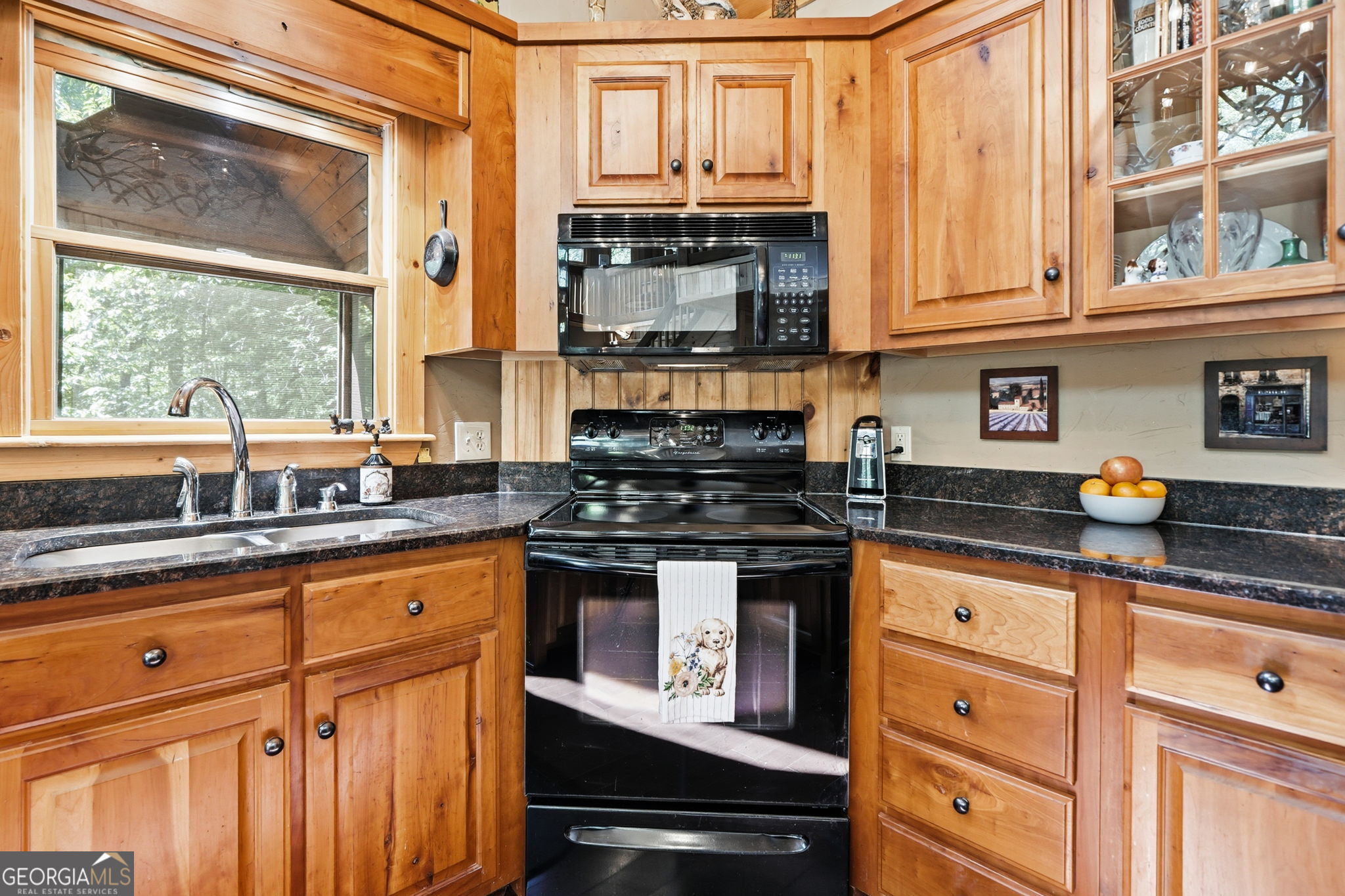 139 Deer Trail Property Photo 12