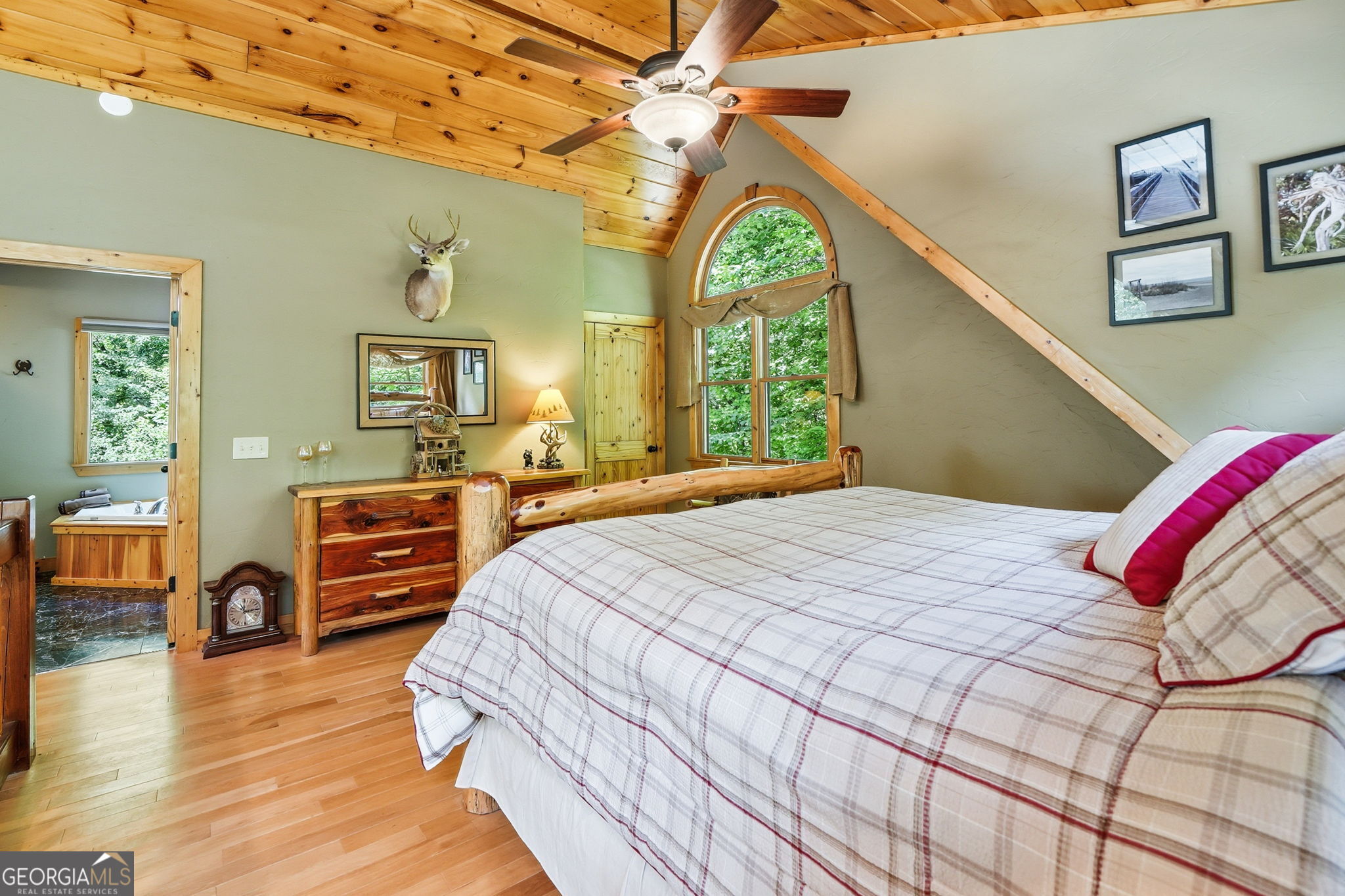 139 Deer Trail Property Photo 25