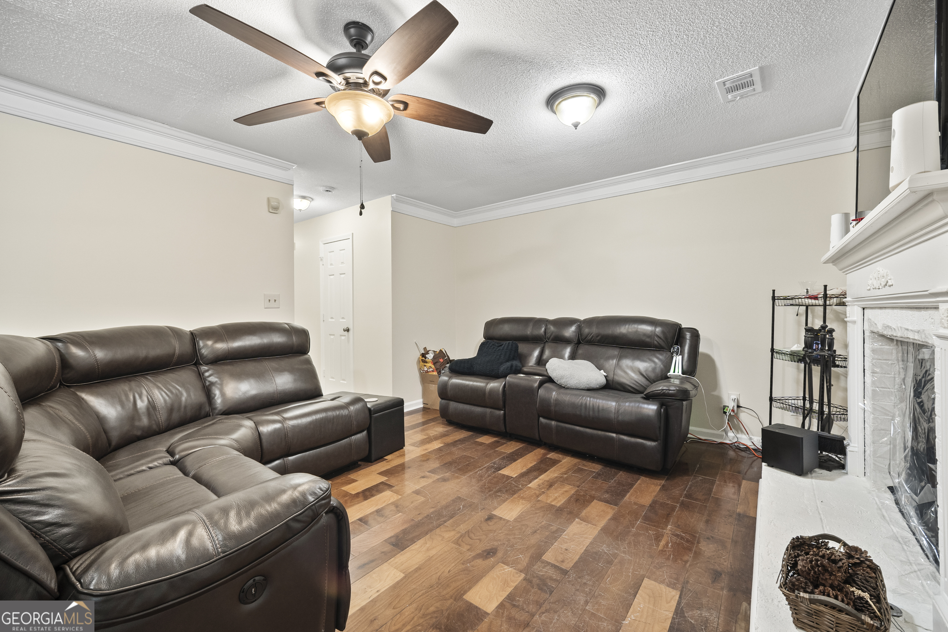 5142 Jenny Drive Property Photo 12