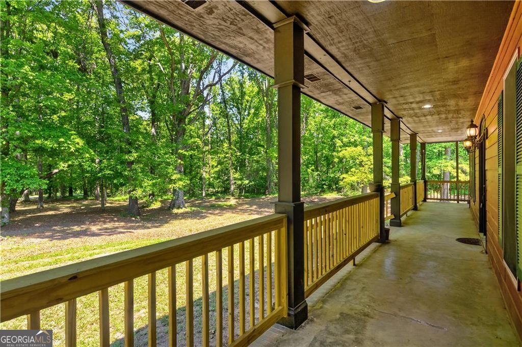 1206 Jasmine Road Property Photo 2