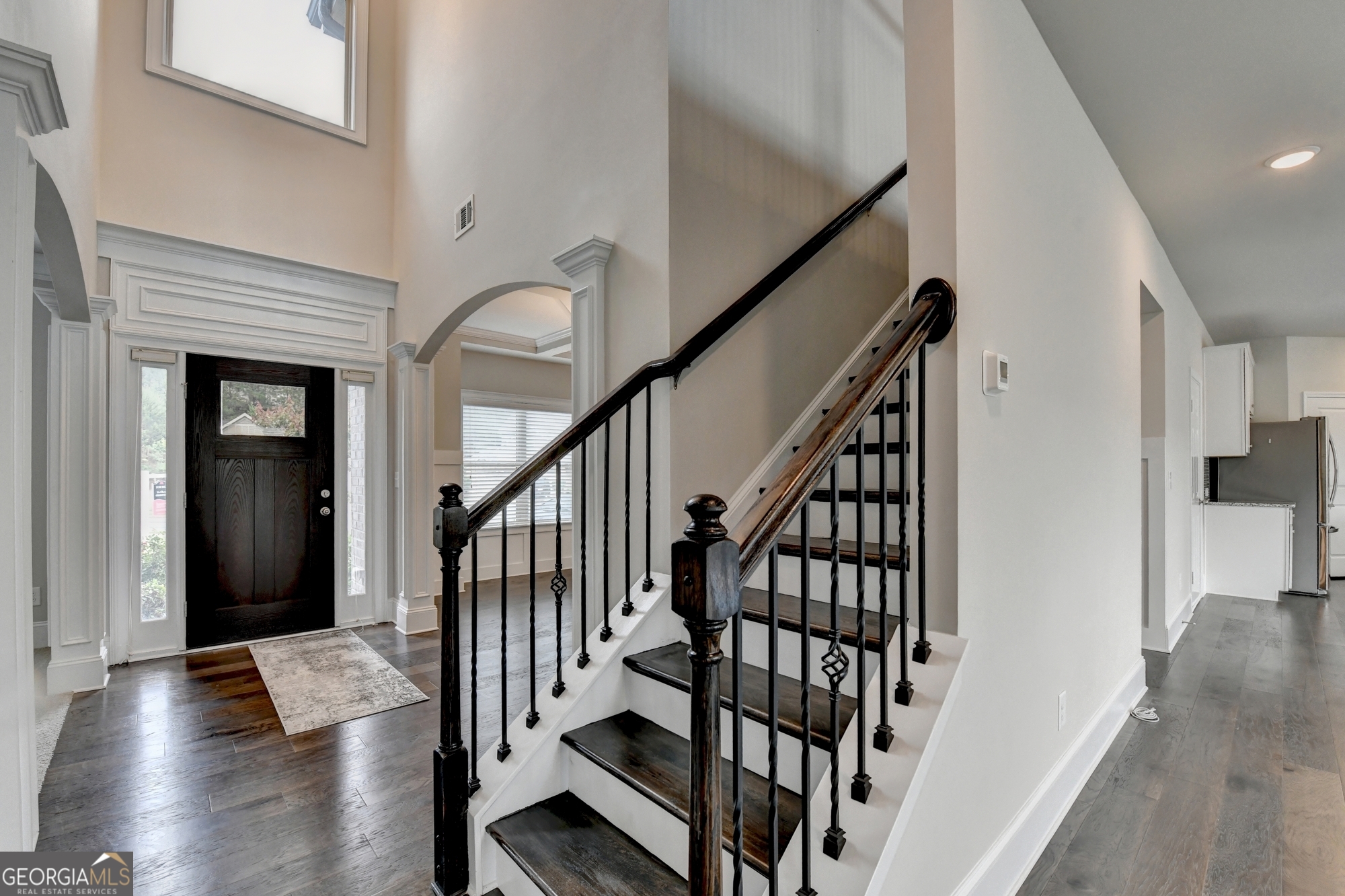 3972 Golden Gate Way Property Photo 11