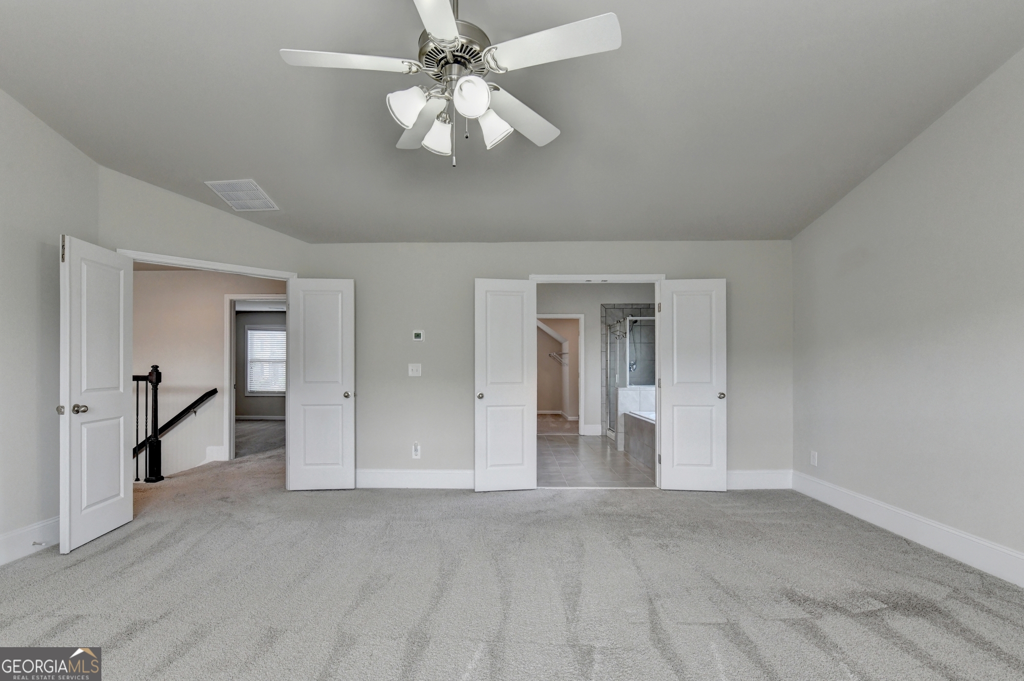 3972 Golden Gate Way Property Photo 30