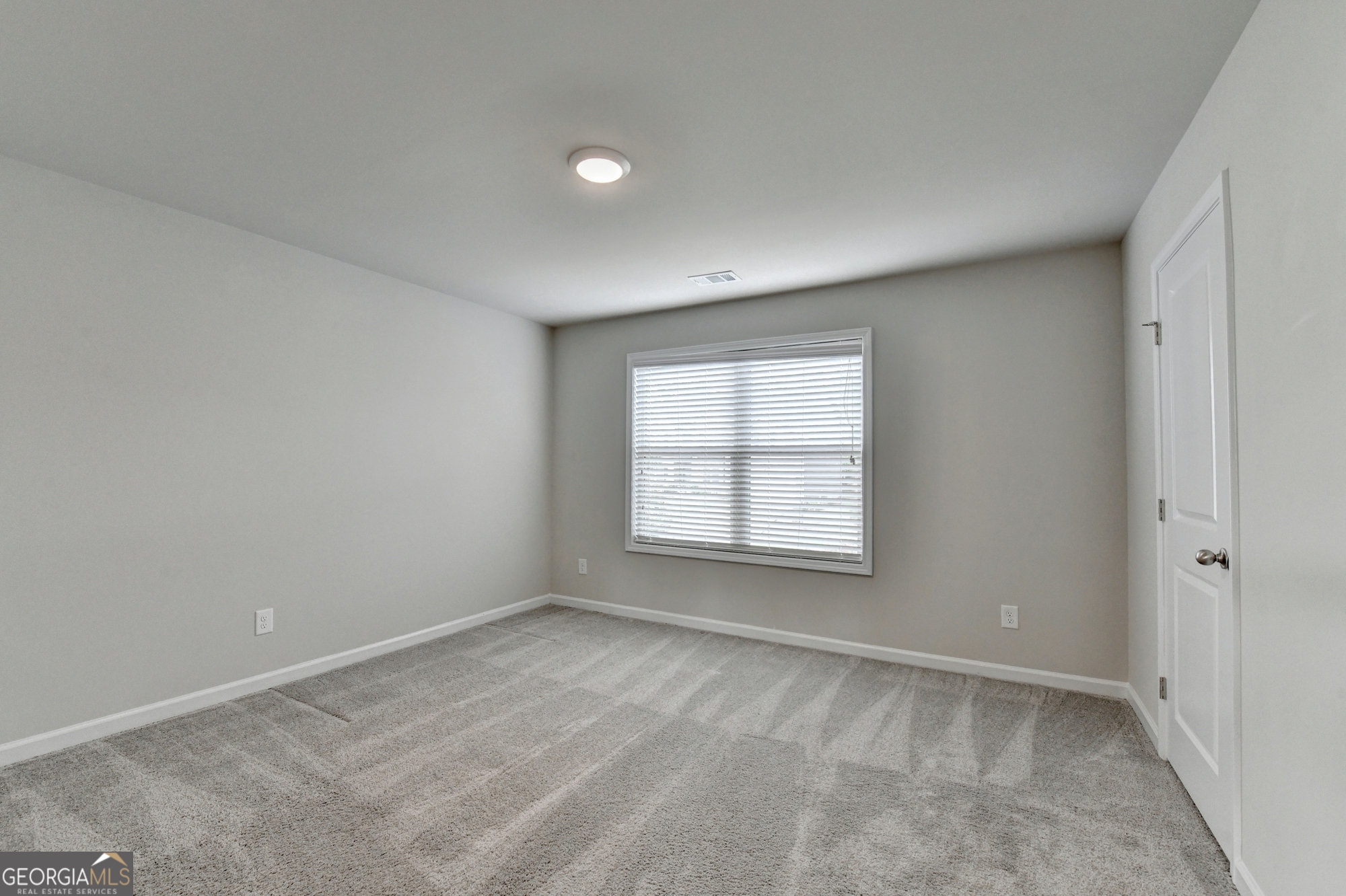 3972 Golden Gate Way Property Photo 37