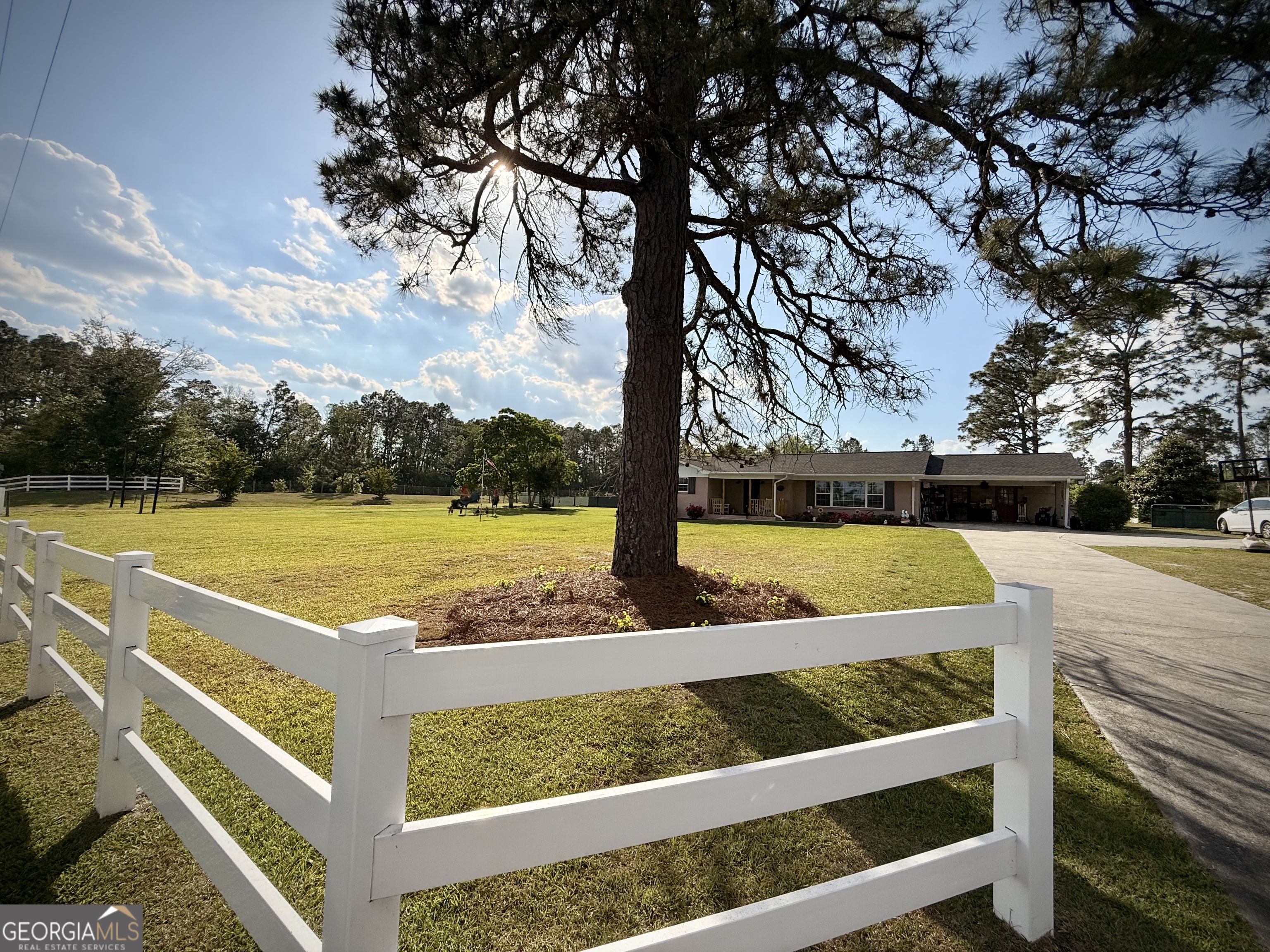 396 Douglas Highway Property Photo 5