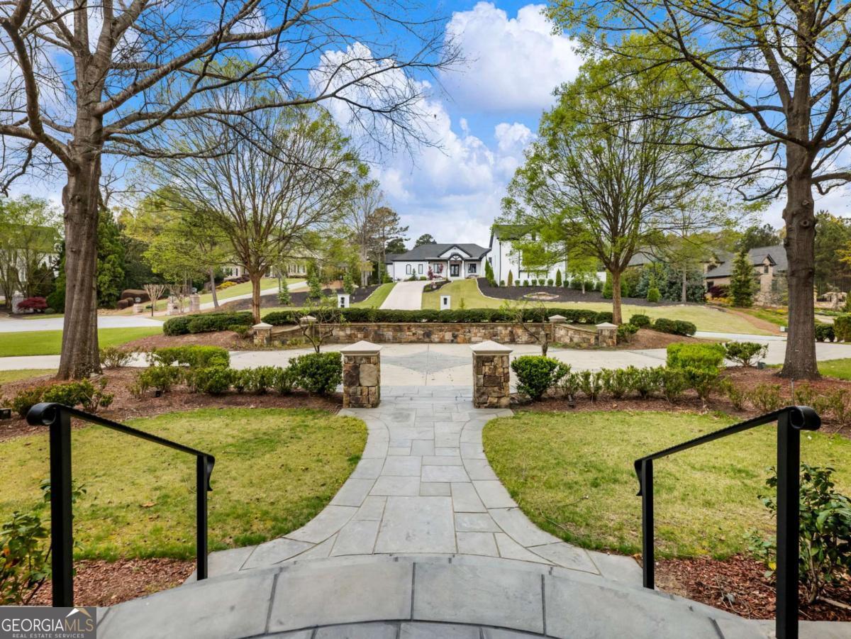1871 Sam Snead Drive Property Photo 6