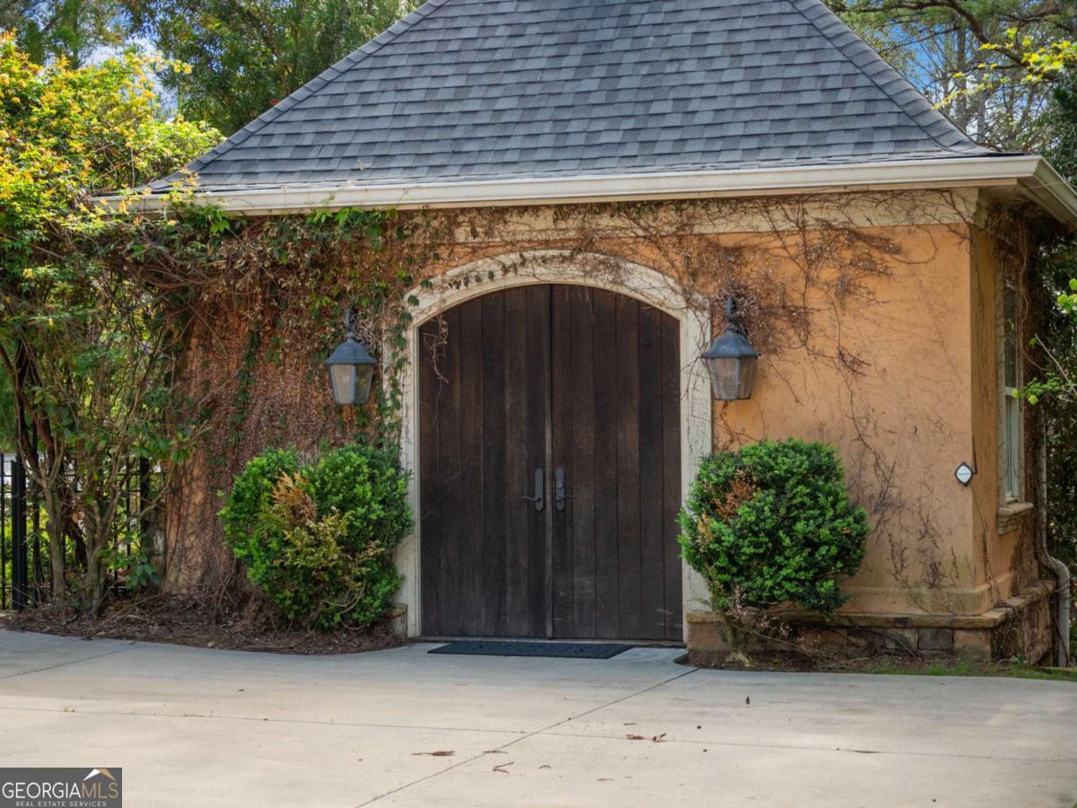 1871 Sam Snead Drive Property Photo 12