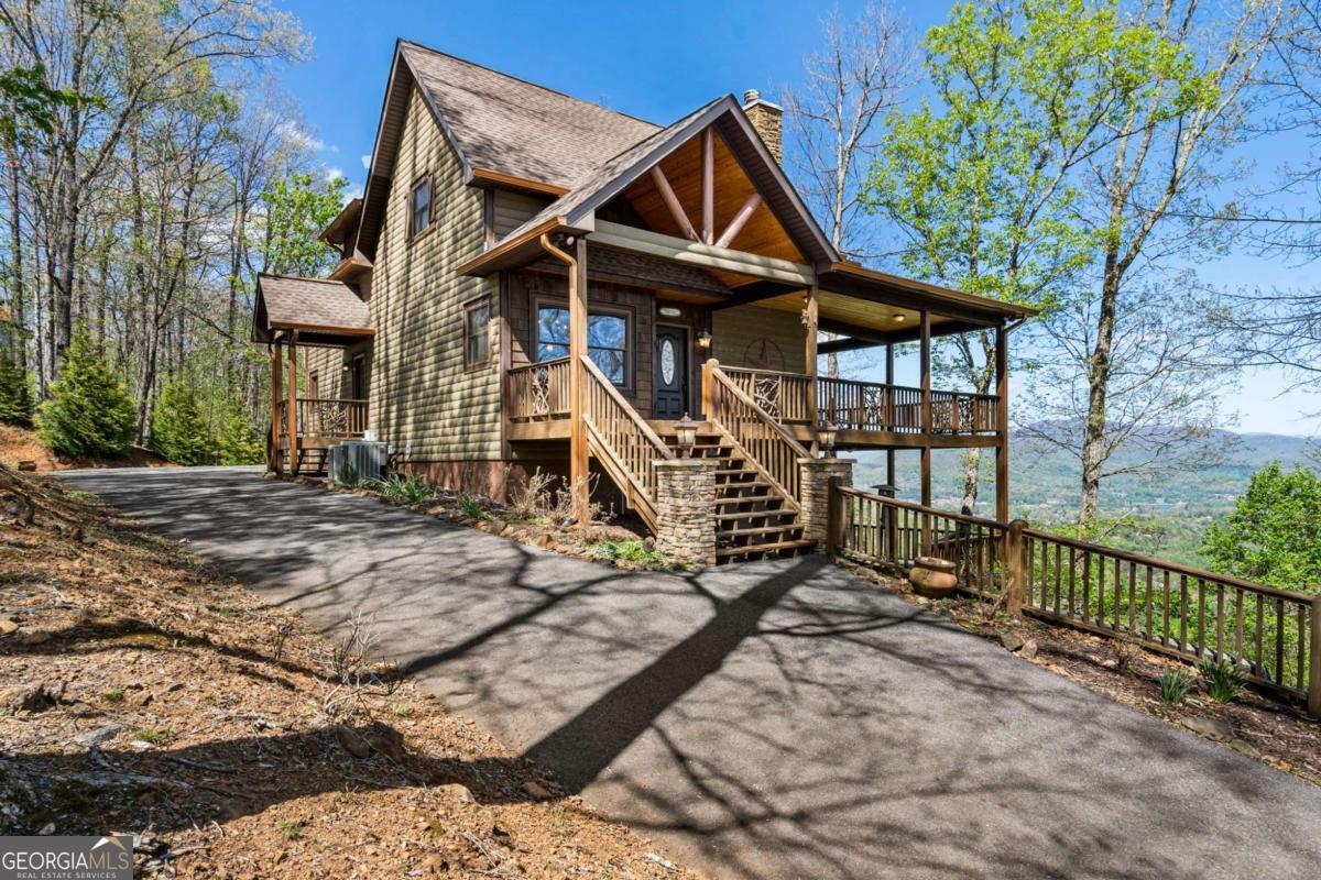 1689 Long Ridge Road Property Photo 1