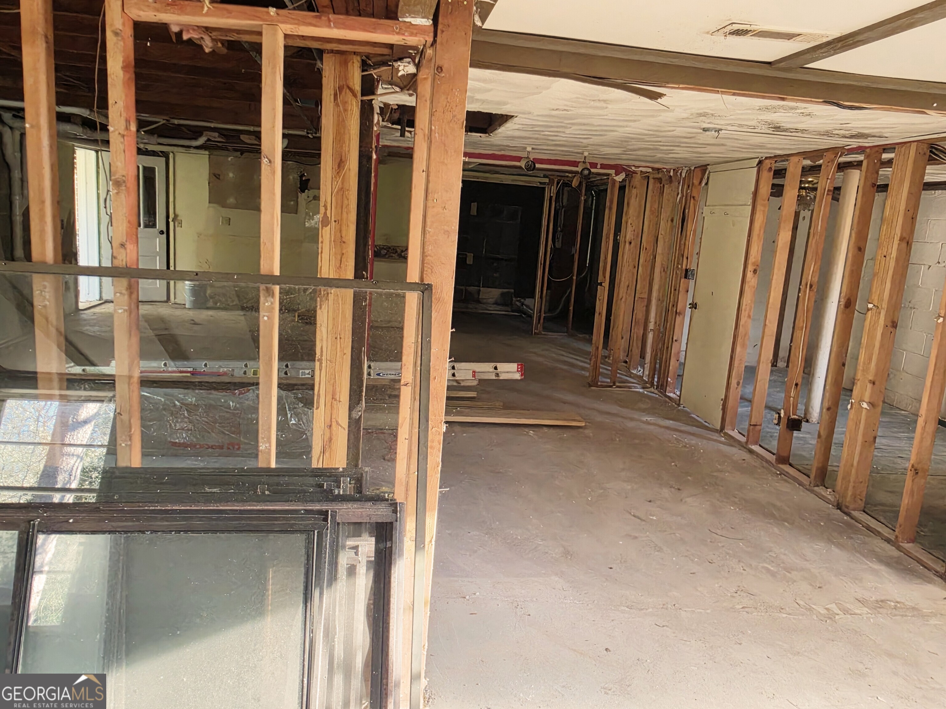 99 Hilltop Lane Property Photo 31