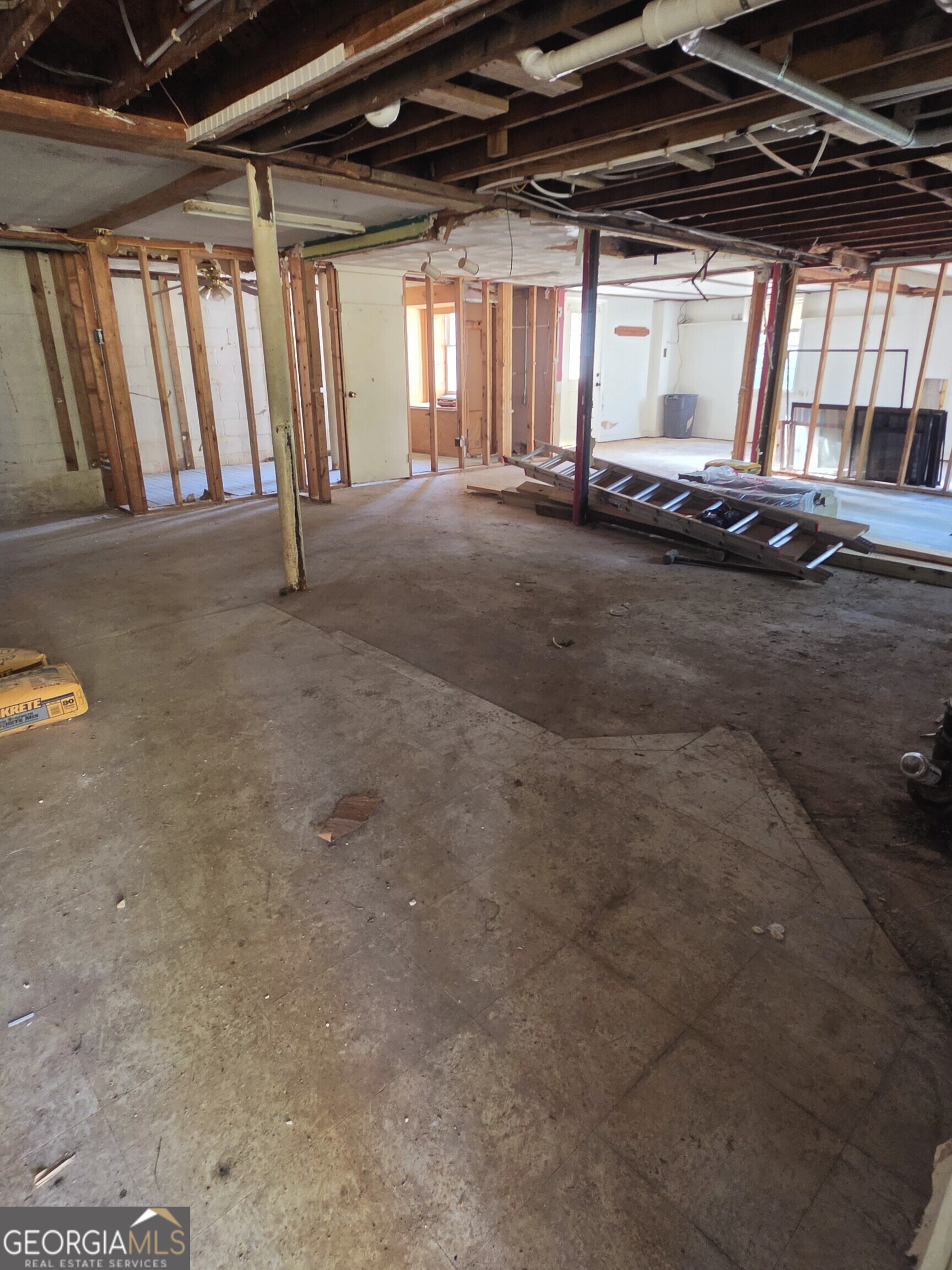 99 Hilltop Lane Property Photo 33