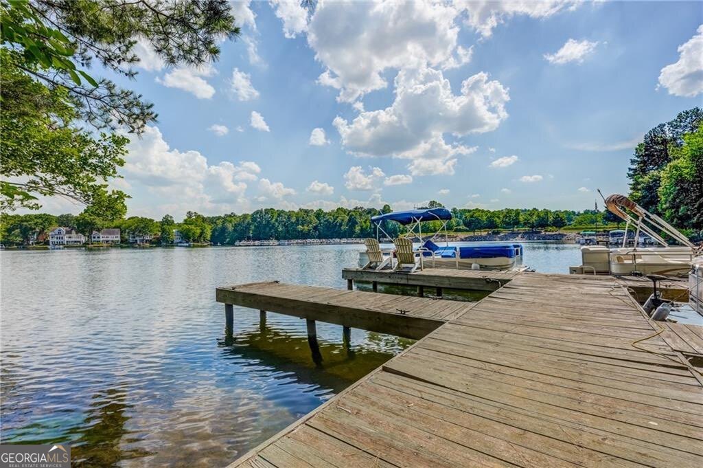 2090 Lake Windward Drive Property Photo 41
