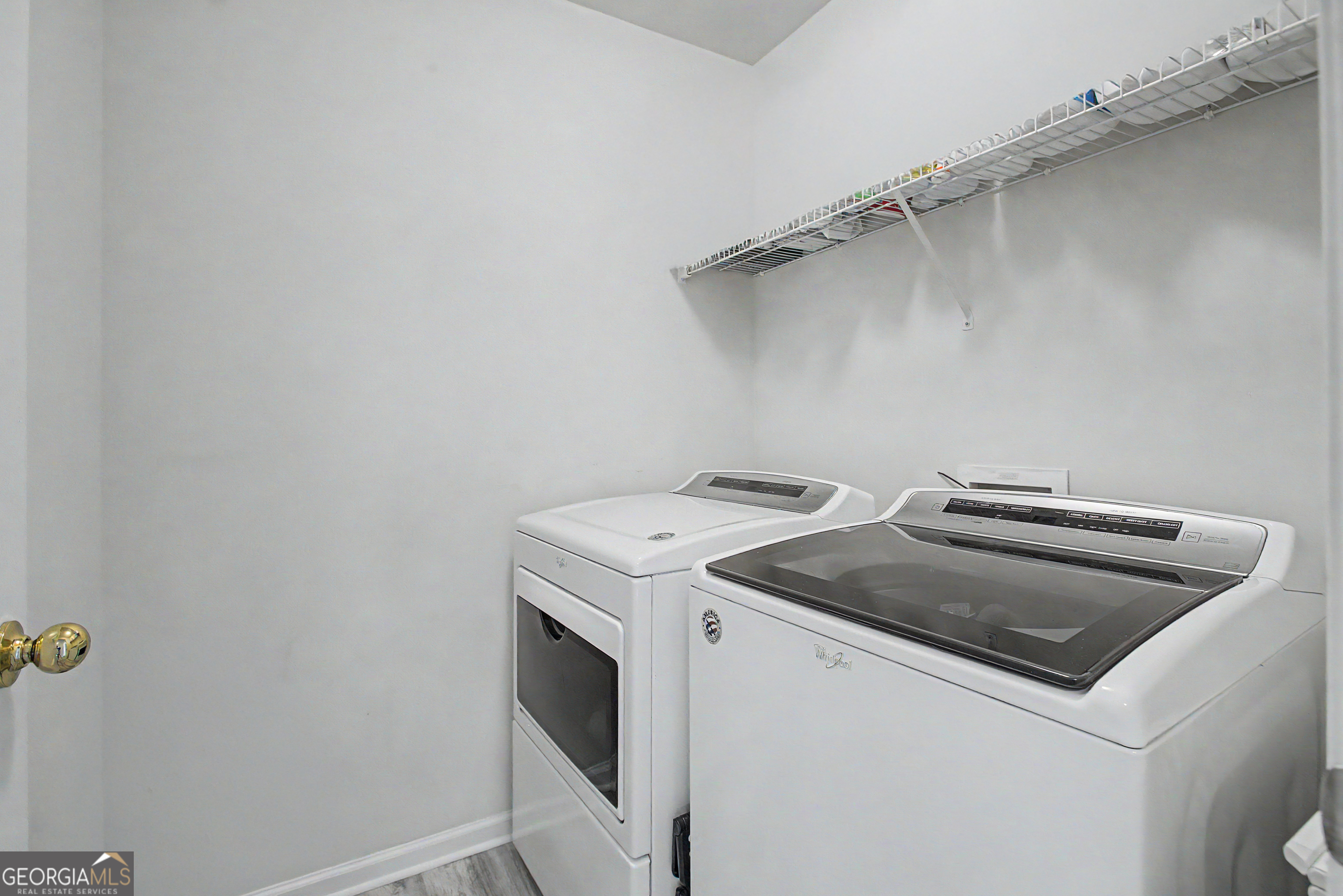 2430 Terry Court Property Photo 29