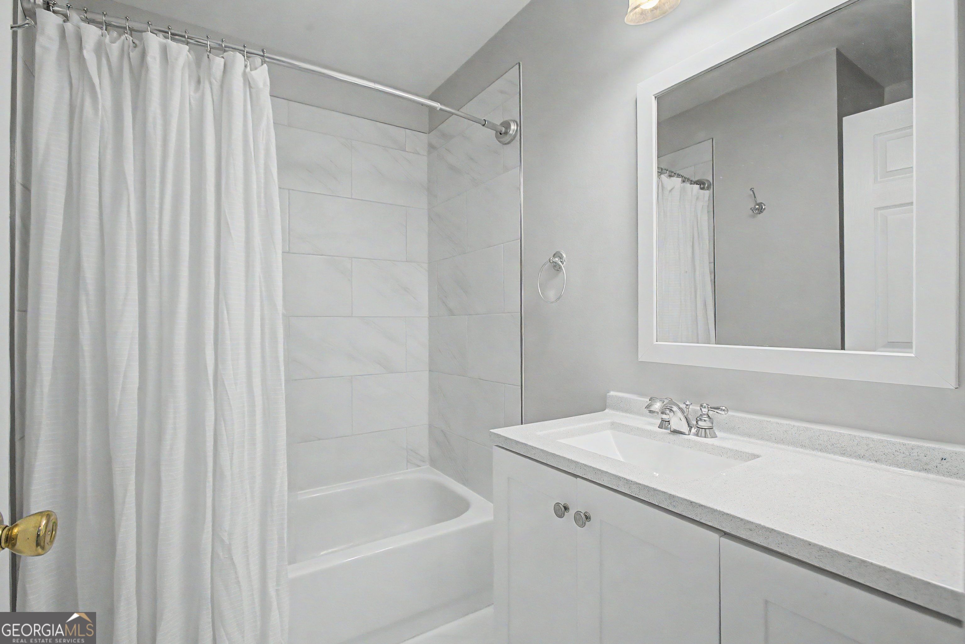 2430 Terry Court Property Photo 32