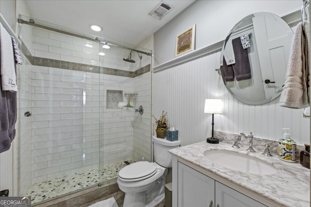 121 Willow Creek Lane Property Photo 30