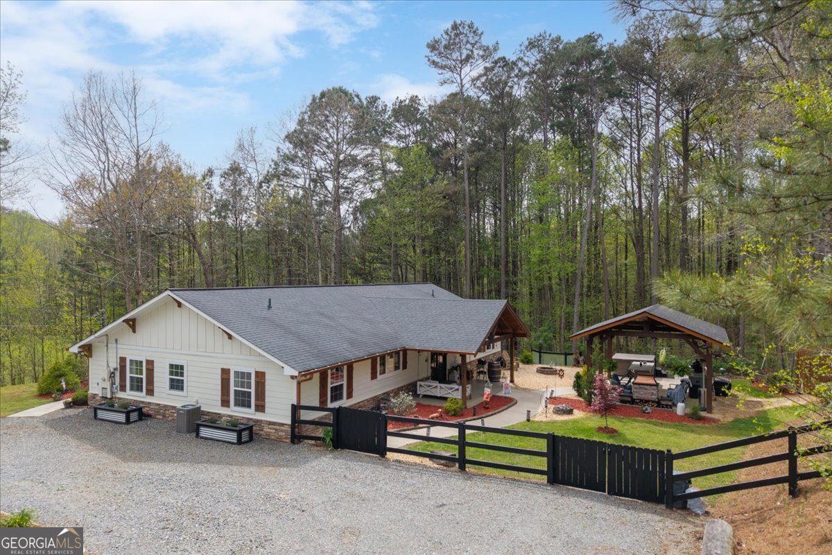121 Willow Creek Lane Property Photo 44