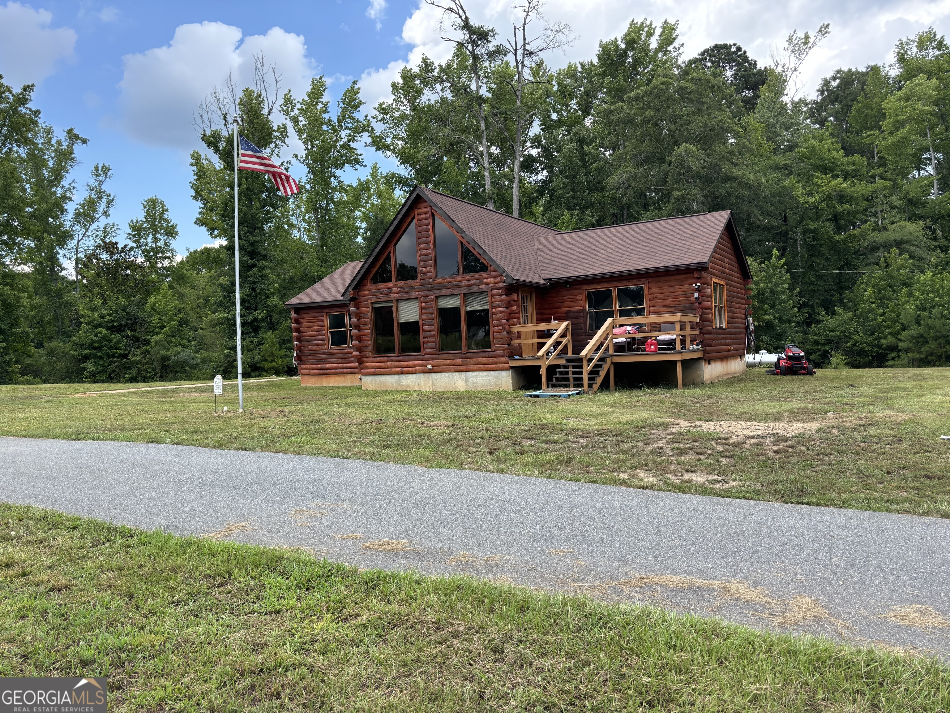 1314 Cheatham Road Property Photo 3