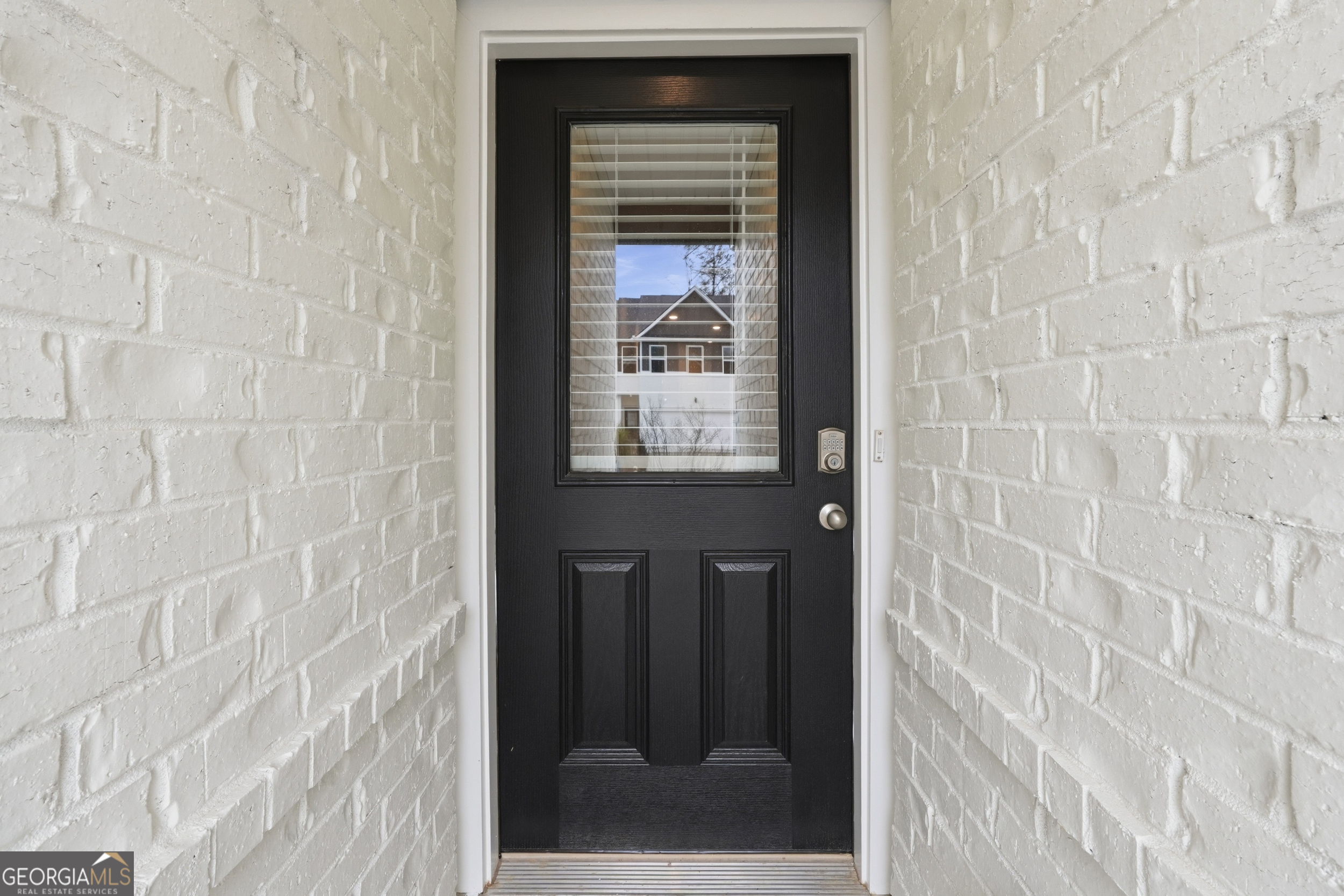 3220 Winding Waters Way Property Photo 2