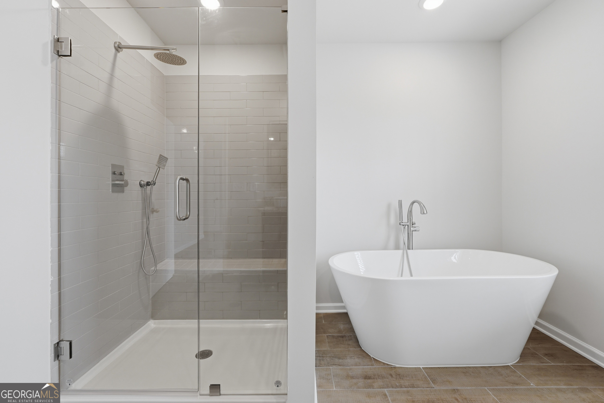 3220 Winding Waters Way Property Photo 15