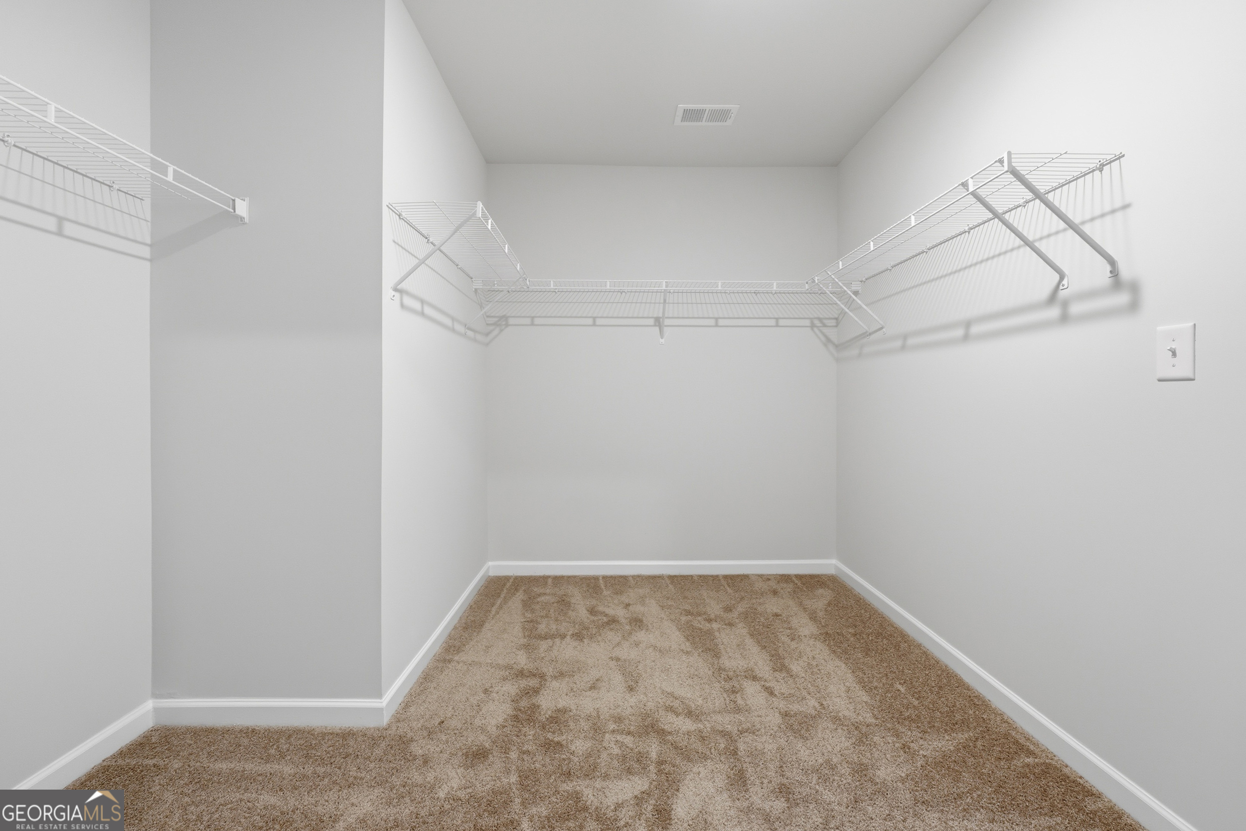 3220 Winding Waters Way Property Photo 17