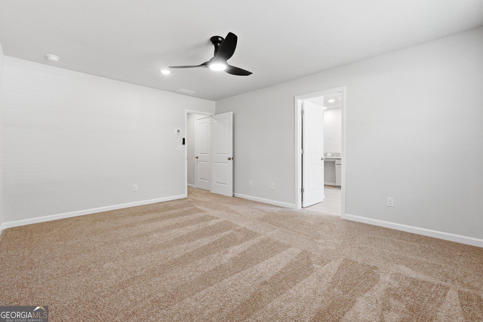 3248 Winding Waters Way Property Photo 11
