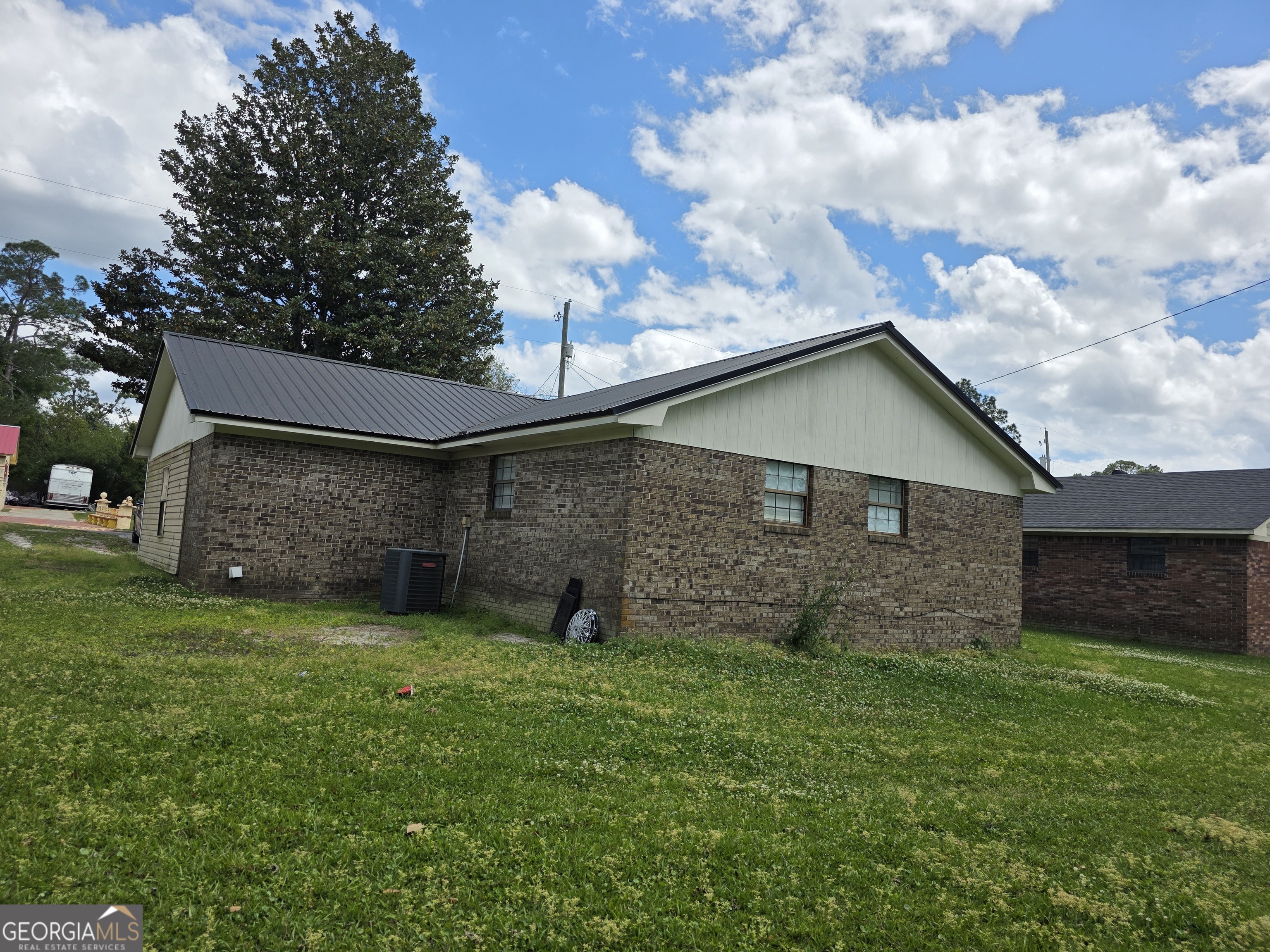 1513 Wynn Avenue Property Photo 3
