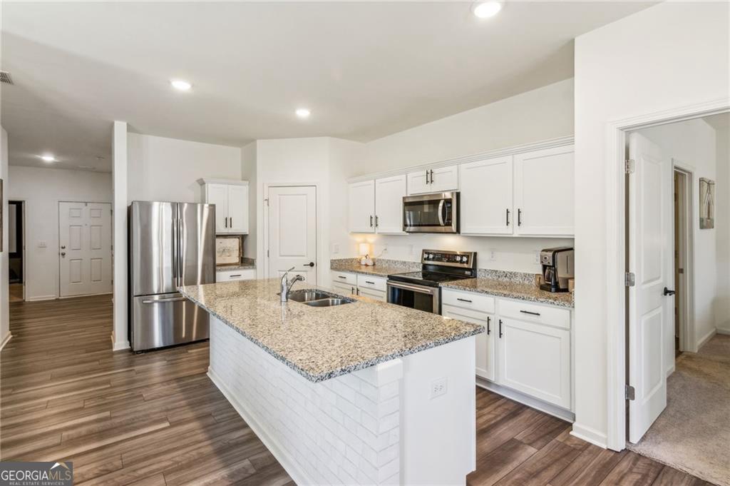 146 Knightsbridge Lane Property Photo 10
