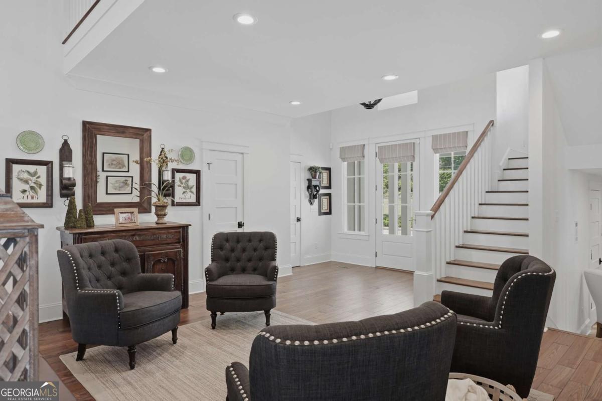 620 Lakeshore Drive Property Photo 12