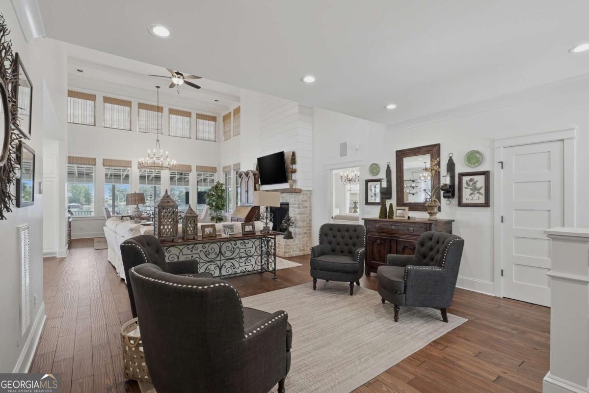 620 Lakeshore Drive Property Photo 14