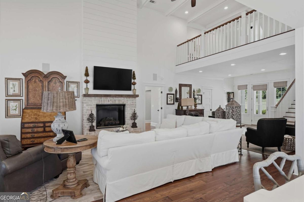 620 Lakeshore Drive Property Photo 19