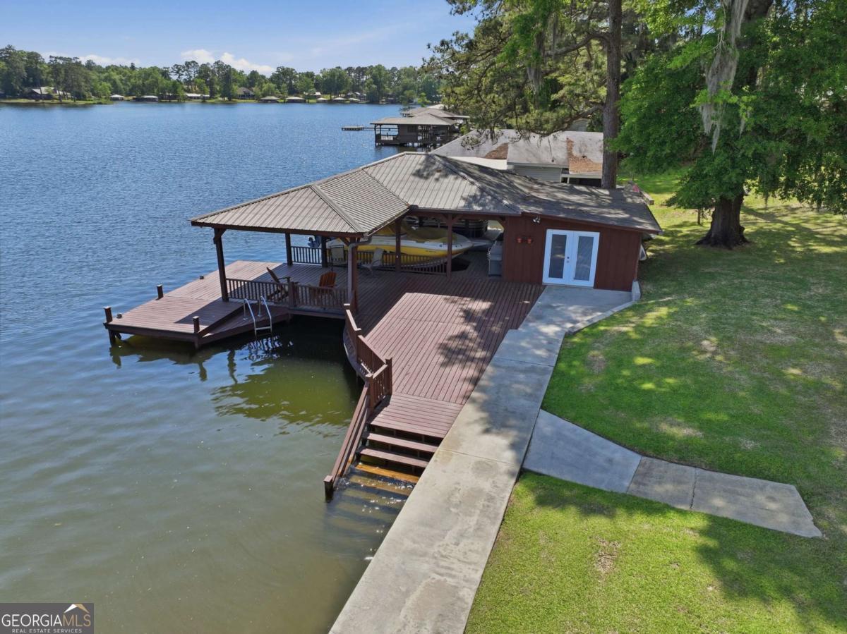620 Lakeshore Drive Property Photo 89