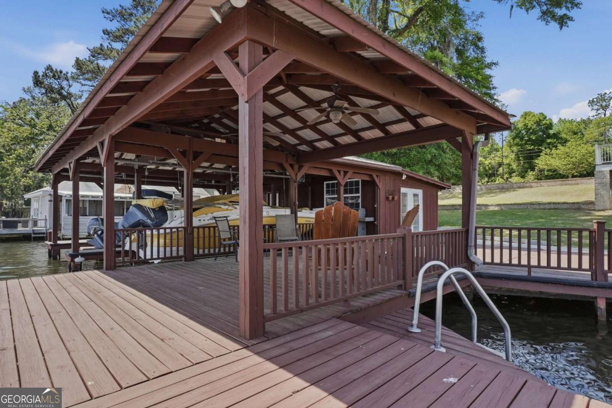 620 Lakeshore Drive Property Photo 93