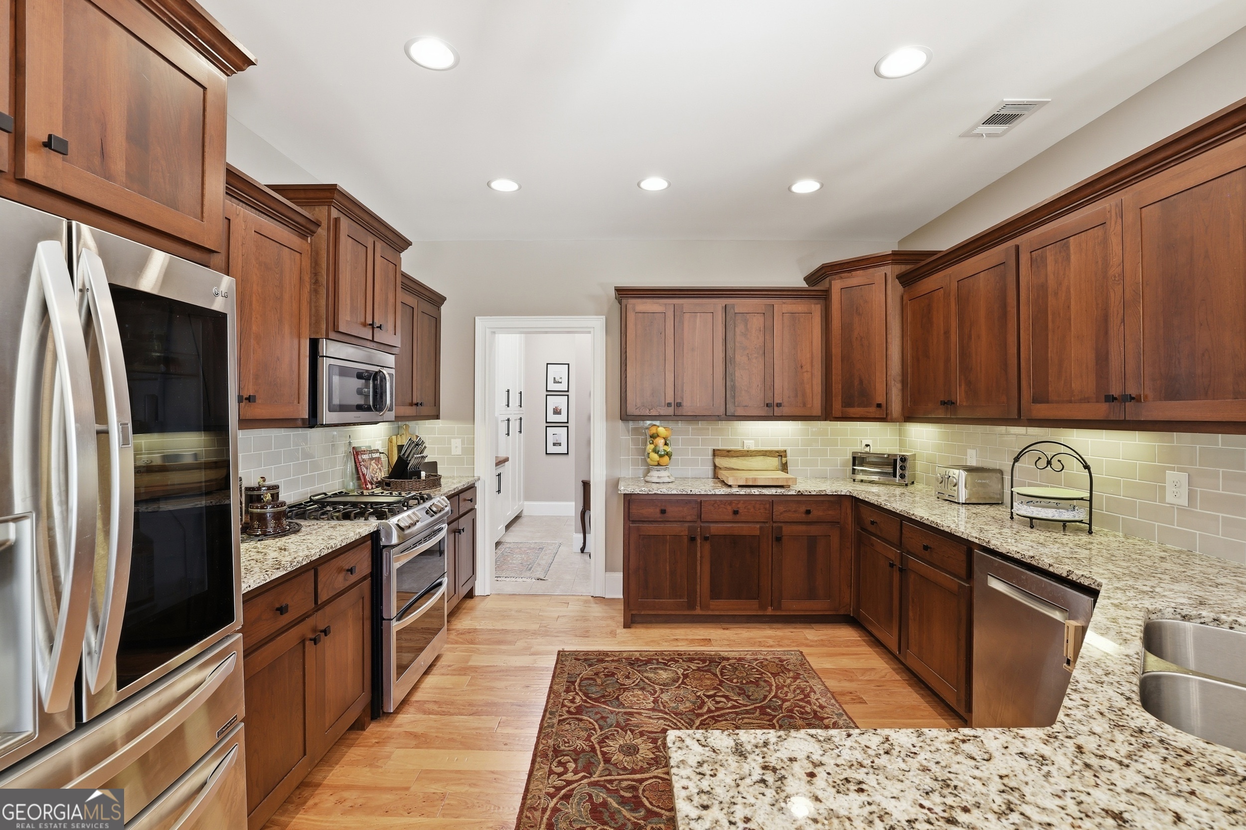 162 Timber Ridge Drive Property Photo 11
