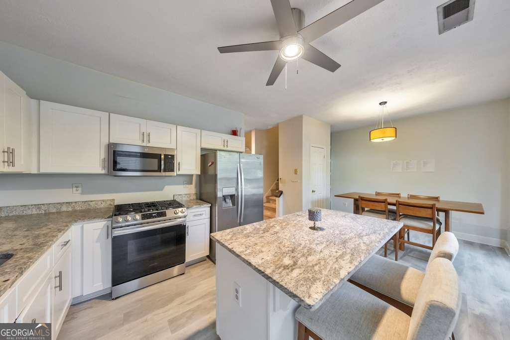 2057 Pinnacle Pointe Drive Property Photo 7